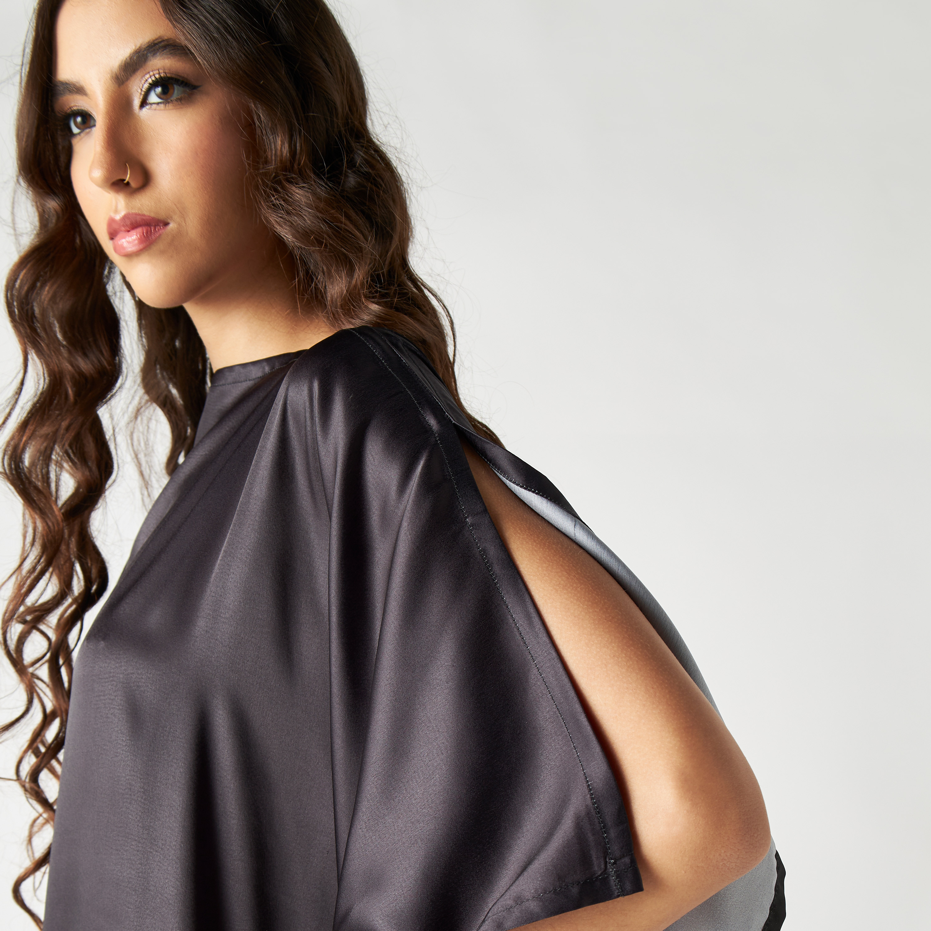 FYOR Striped Kaftan Dress with Slit Detail-women-arabicclothing-kaftan-image-5
