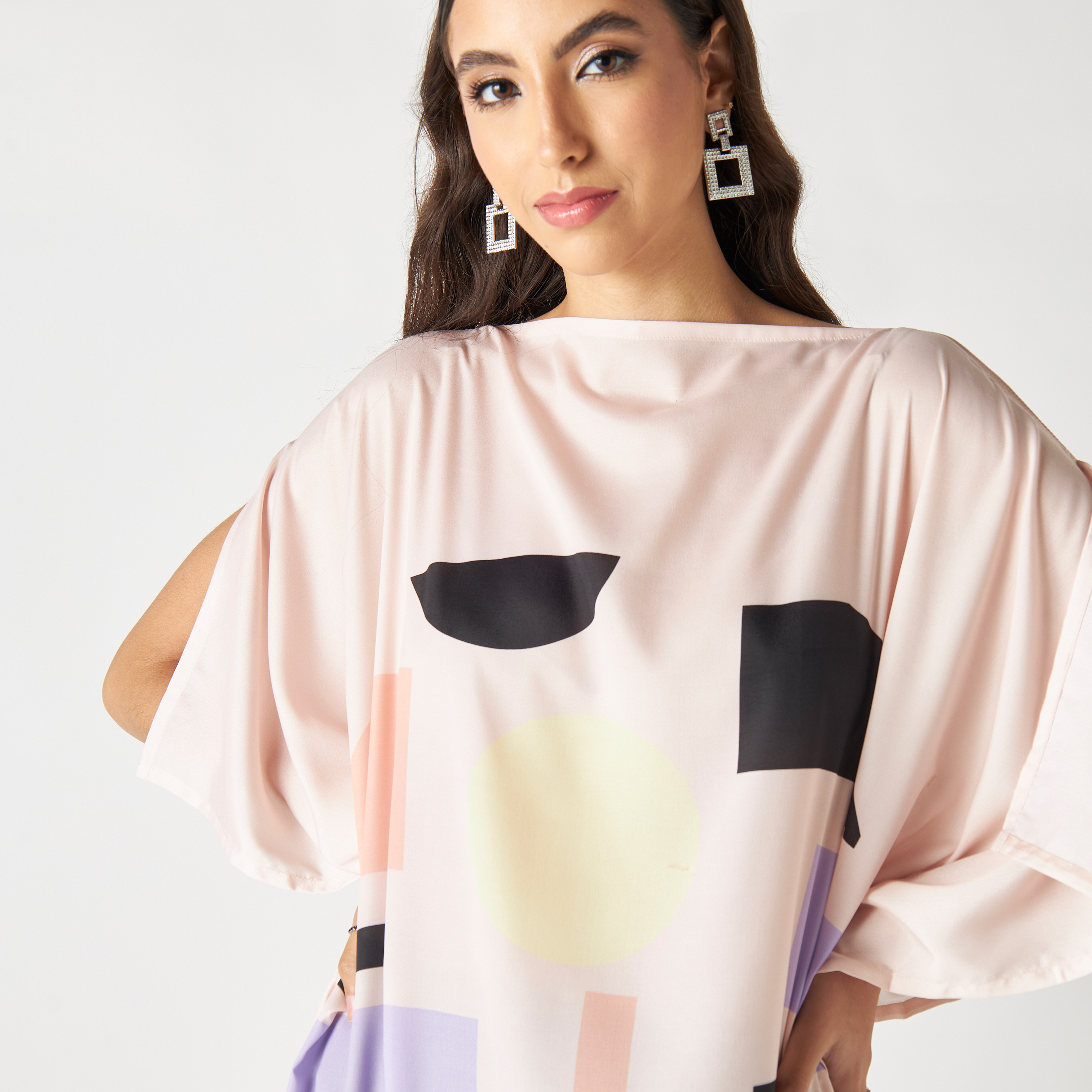 فستان قفطان بطبعات وتفاصيل فتحة من فيور-women-clothing-dresses-image-4