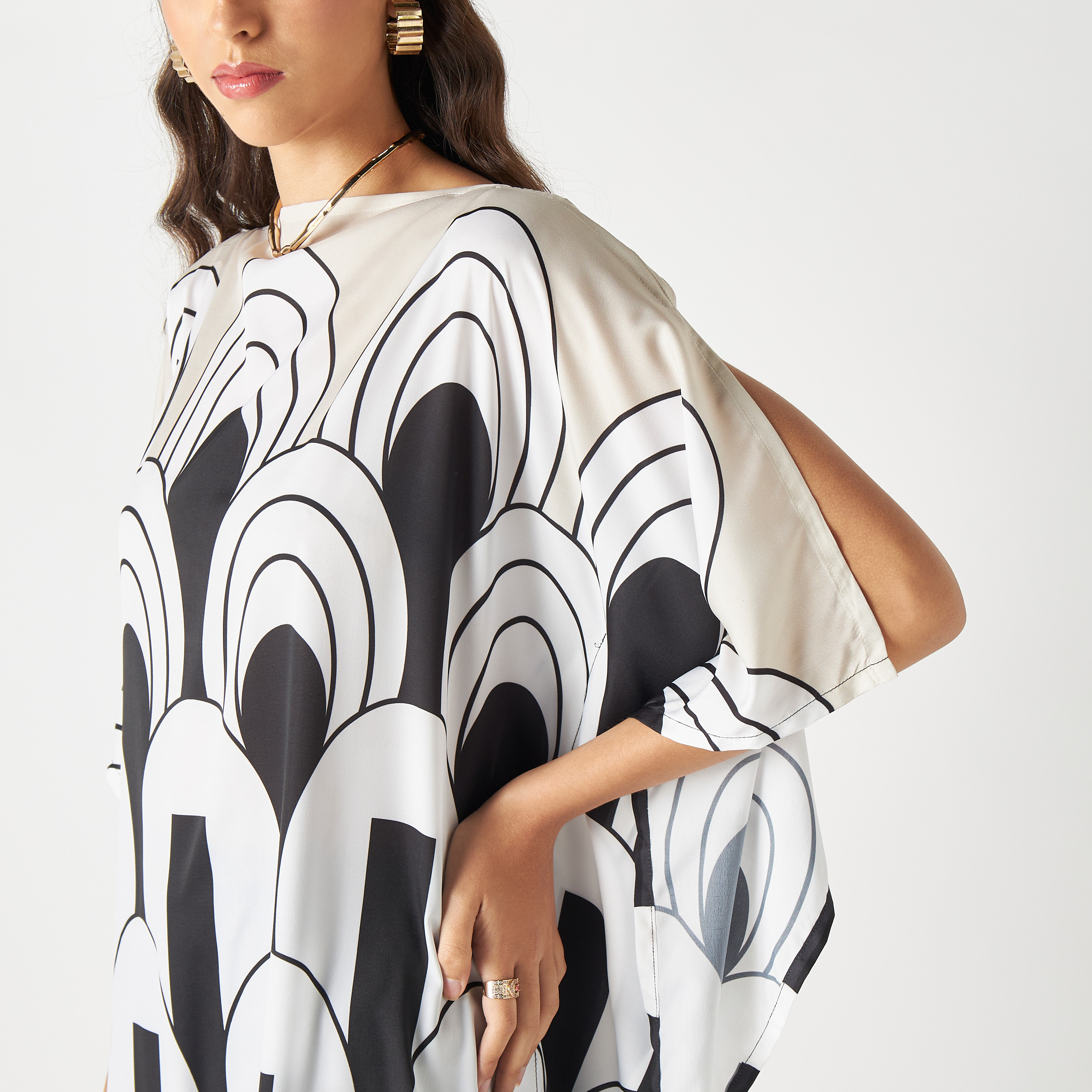 FYOR All-Over Print Kaftan Dress with Boat Neck-women-arabicclothing-kaftan-image-4