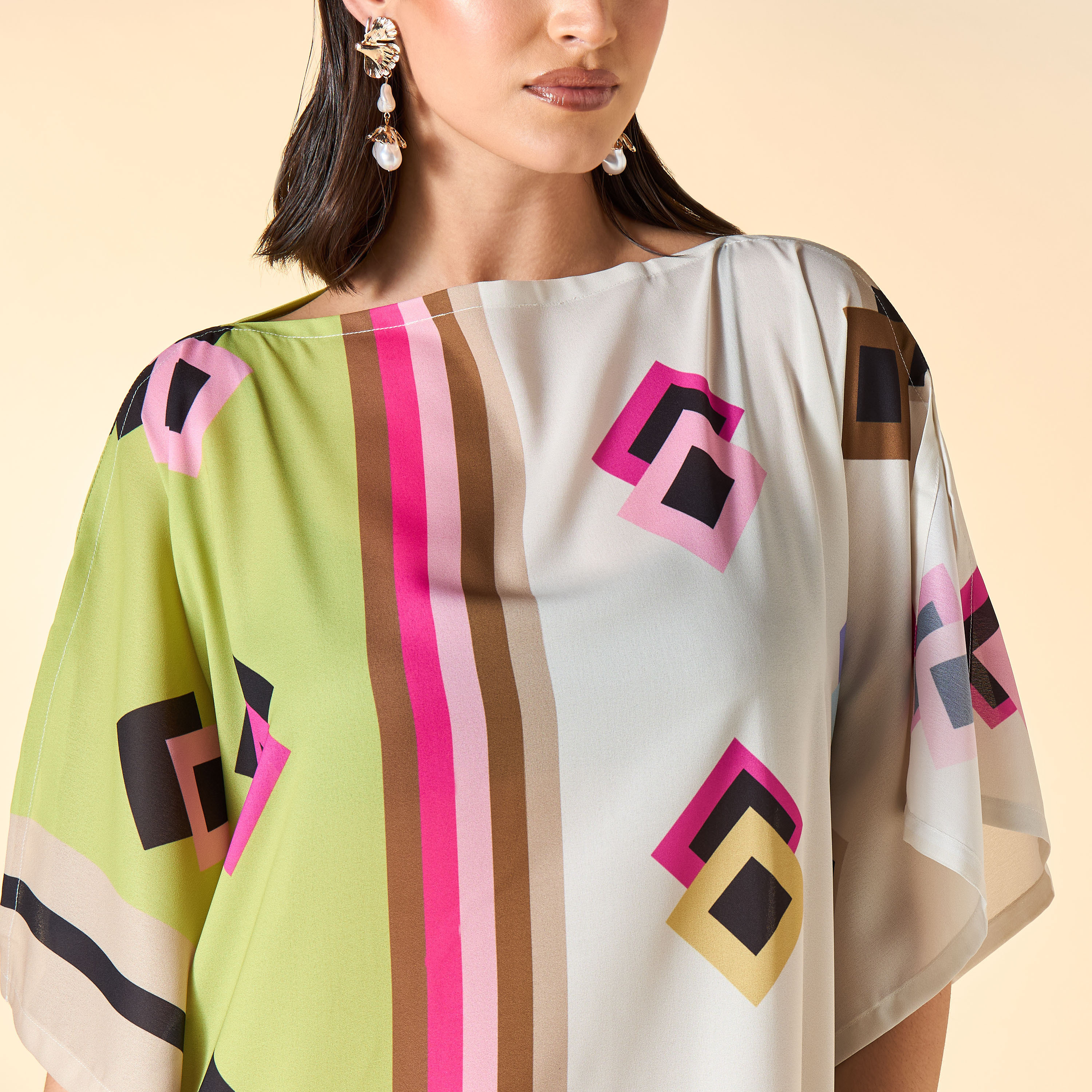 فستان قفطان بياقة مركب وطبعات من فيور-women-clothing-dresses-image-4