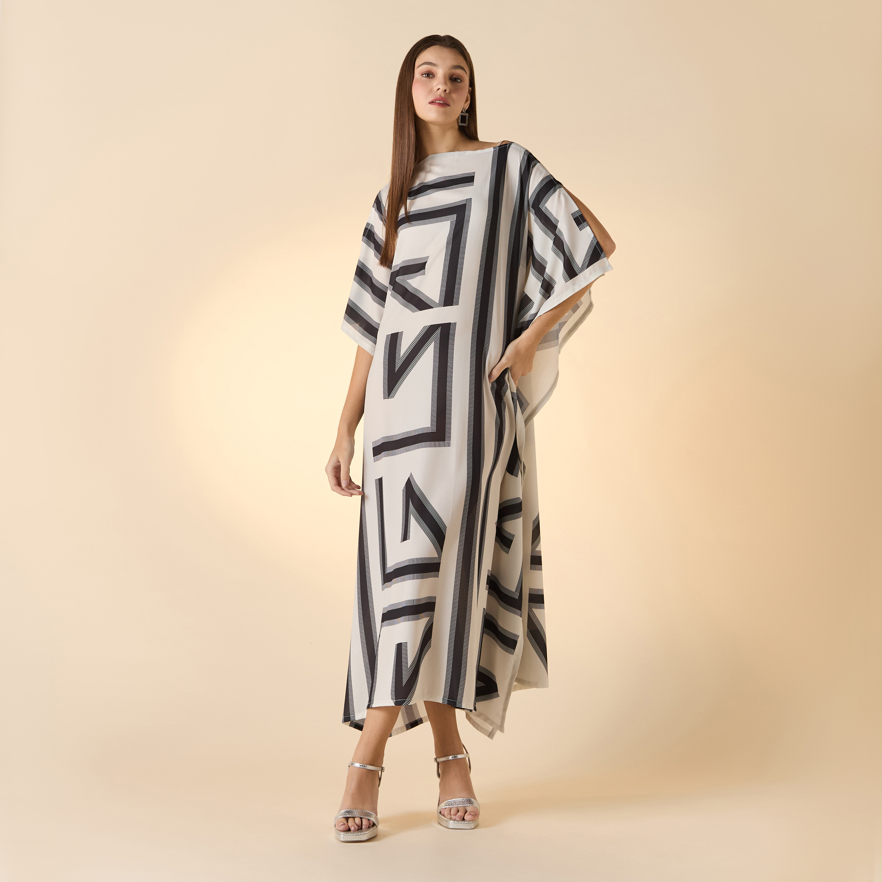 FYOR Printed Boat Neck Midi Kaftan Dress-women-arabicclothing-kaftan-image-1
