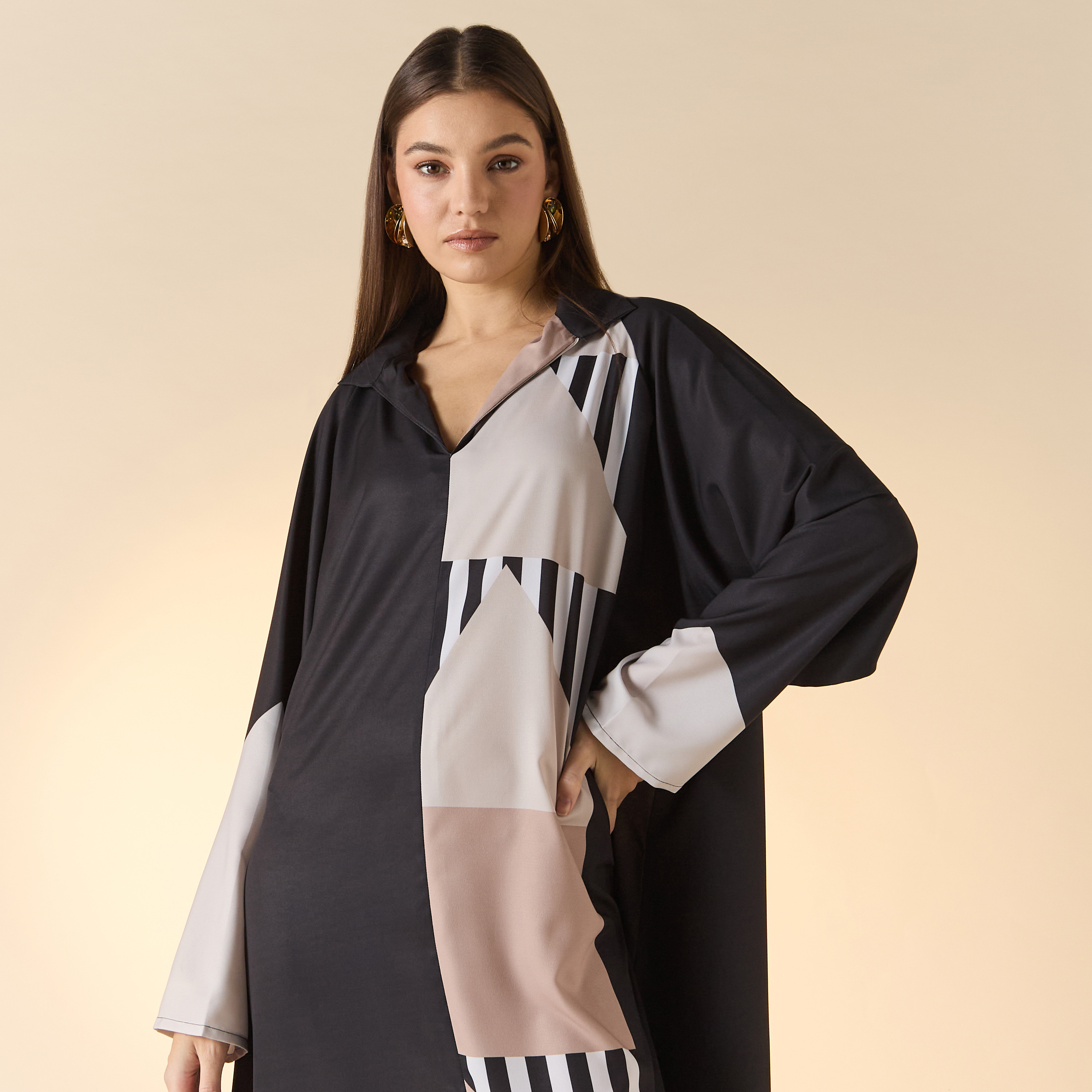 فستان قفطان طويل بياقة ومطبوع من FYOR-women-arabicclothing-kaftan-image-2