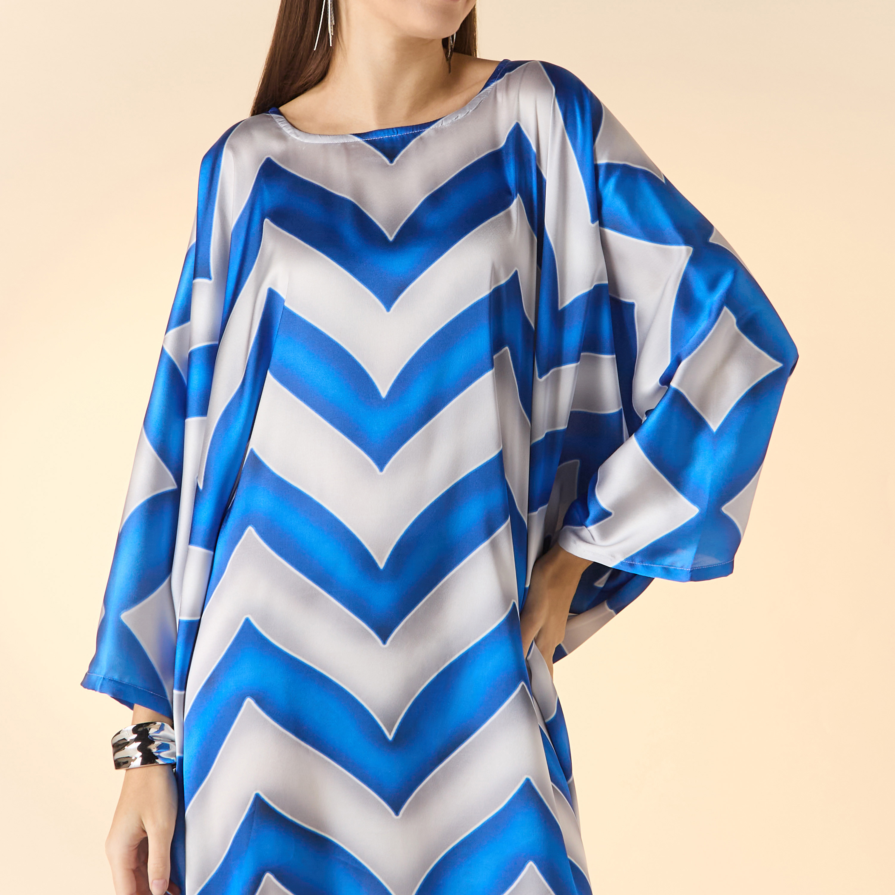 FYOR Zig-Zag Print Key-Hole Neck Maxi Kaftan Dress-women-arabicclothing-kaftan-image-4