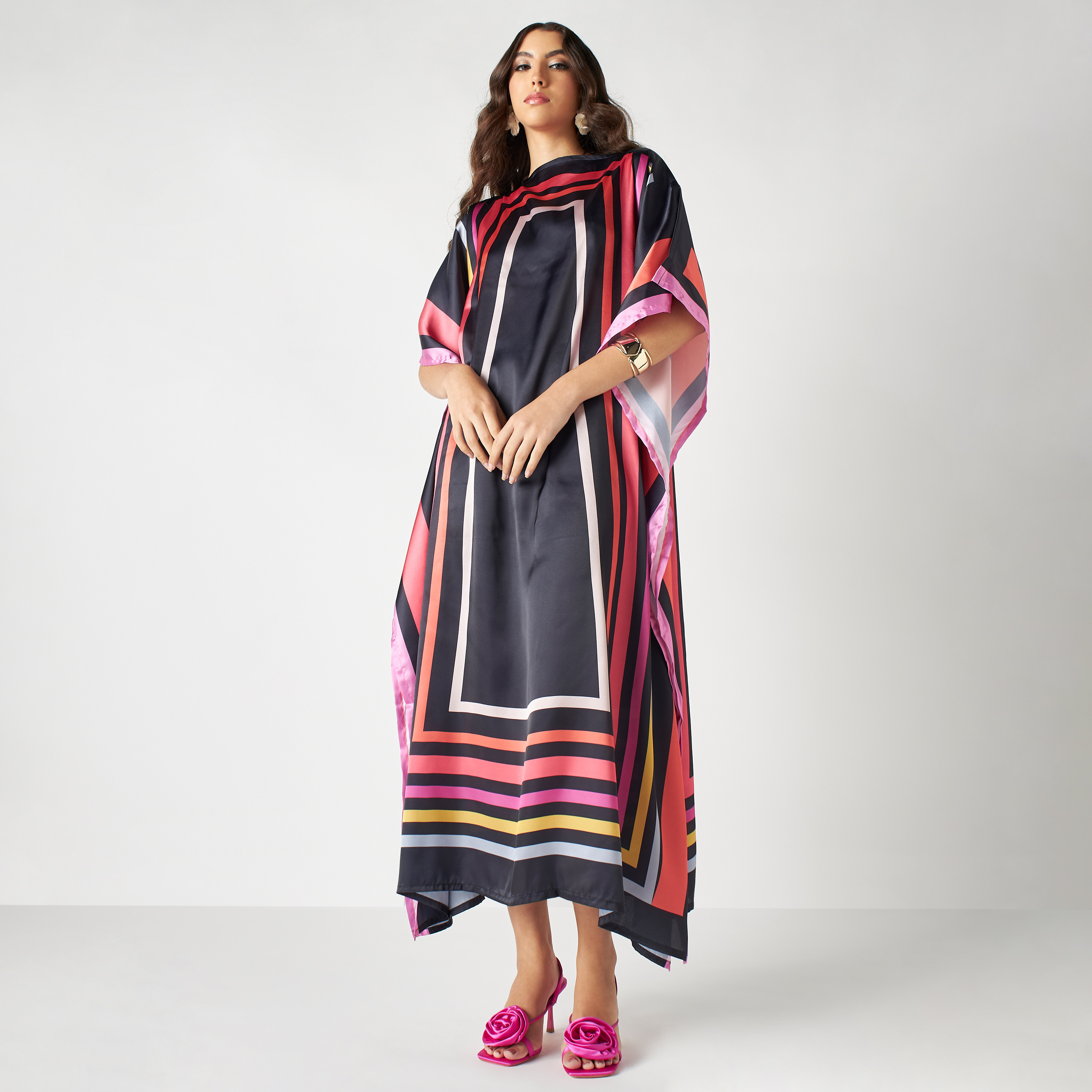 فستان قفطان مخطط بياقة قارب من فيور-women-arabicclothing-kaftan-image-2
