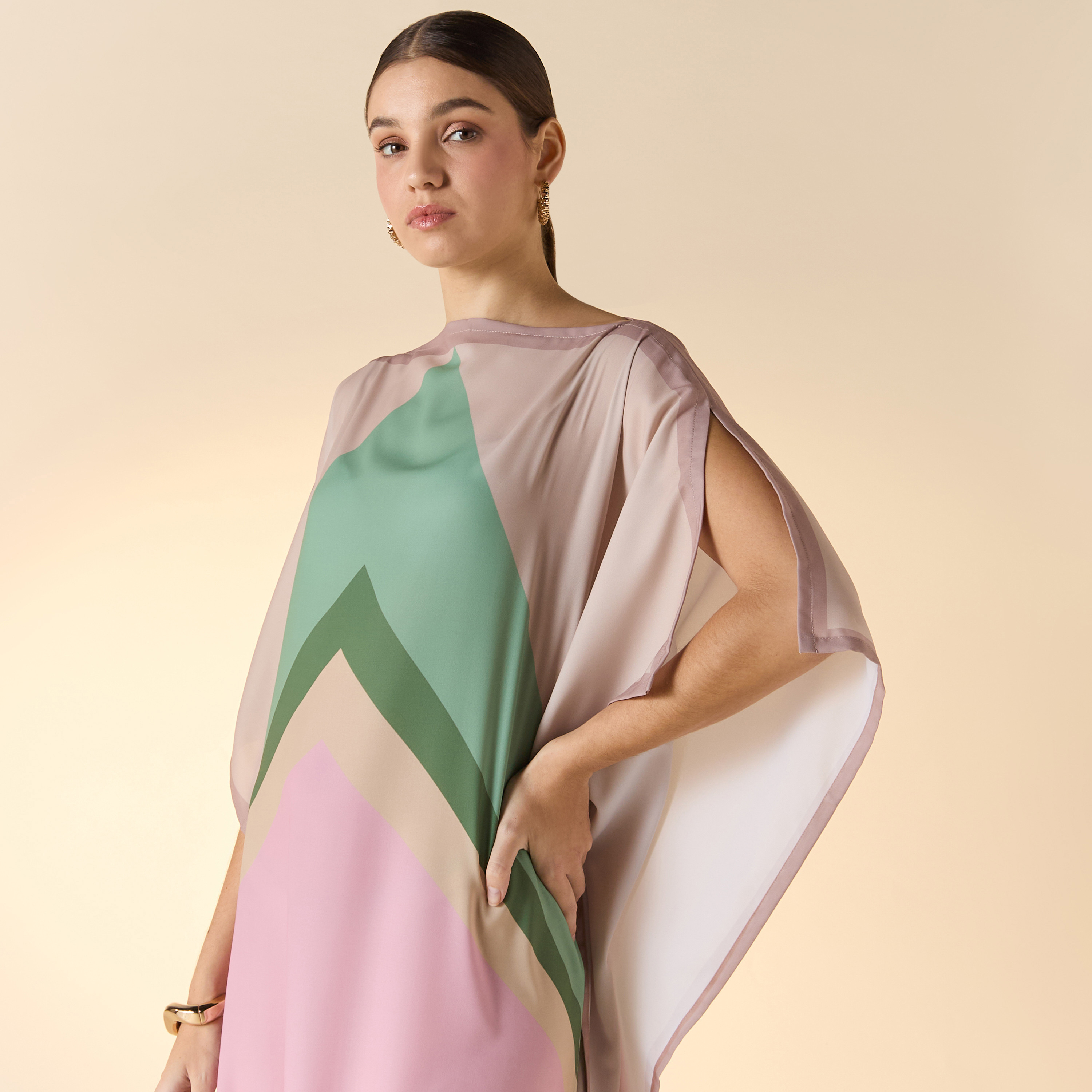 فستان قفطان متوسط ​​الطول برقبة قارب ومطبوع من FYOR-women-arabicclothing-kaftan-image-4