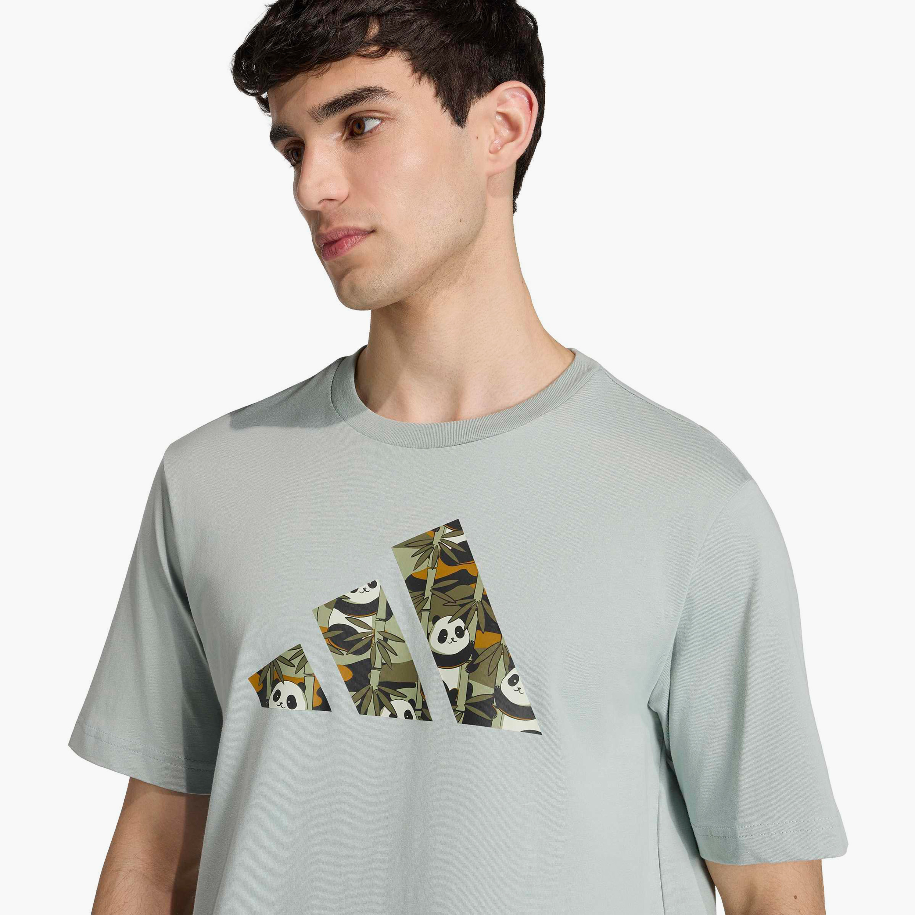 اديداس - تيشيرت رجالي بأكمام قصيرة بنقشة باندا مموهة-men-clothing-sportswearandactivewear-tshirtsandpolos-image-4