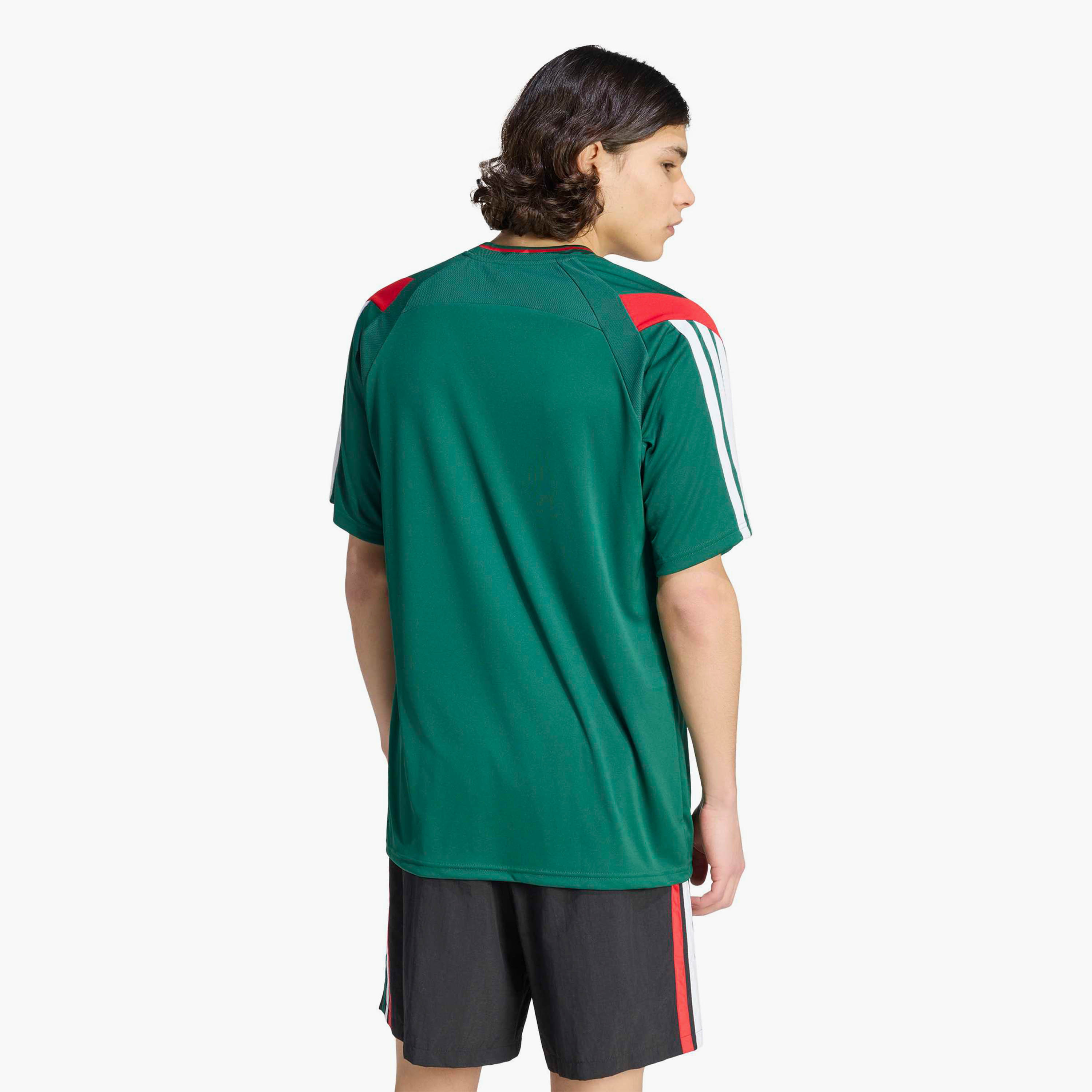 اديداس - تيشيرت رجالي بأكمام قصيرة من هاوس أوف تيرو نيشنز باك تراك-men-clothing-sportswearandactivewear-tshirtsandpolos-image-3