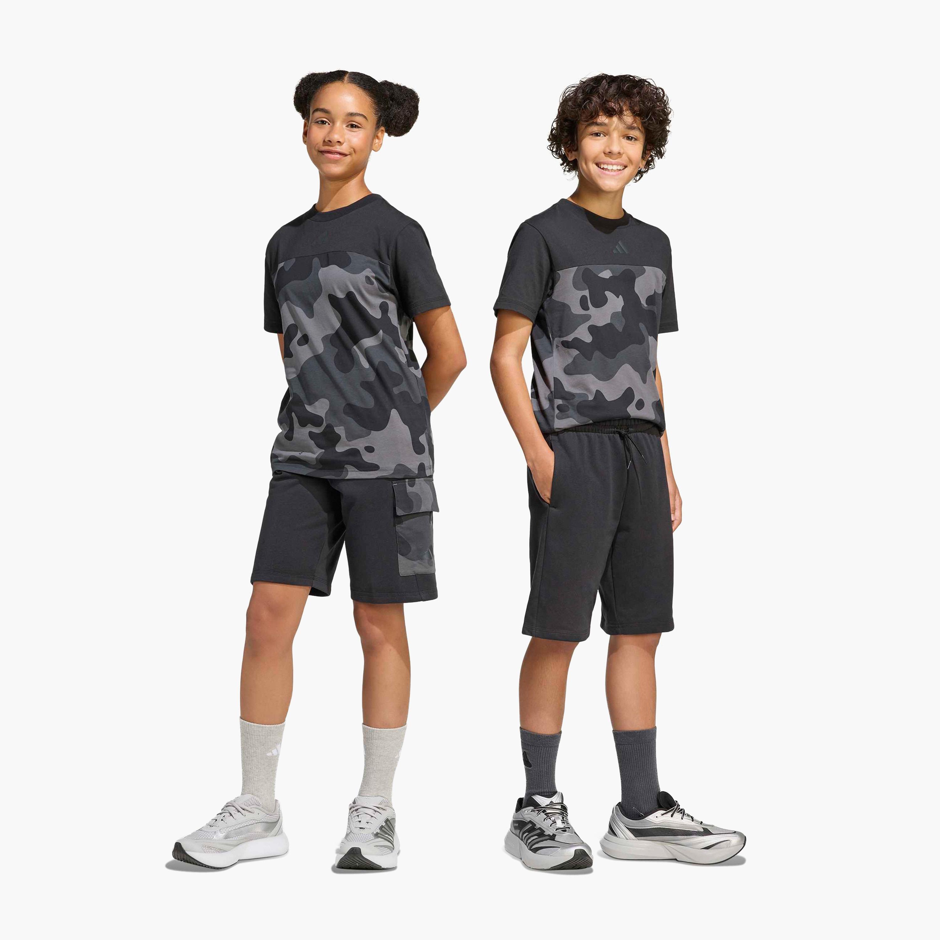 شورت برباط خصر وجيوب من أديداس-boys-clothing-bottoms-shorts-image-2