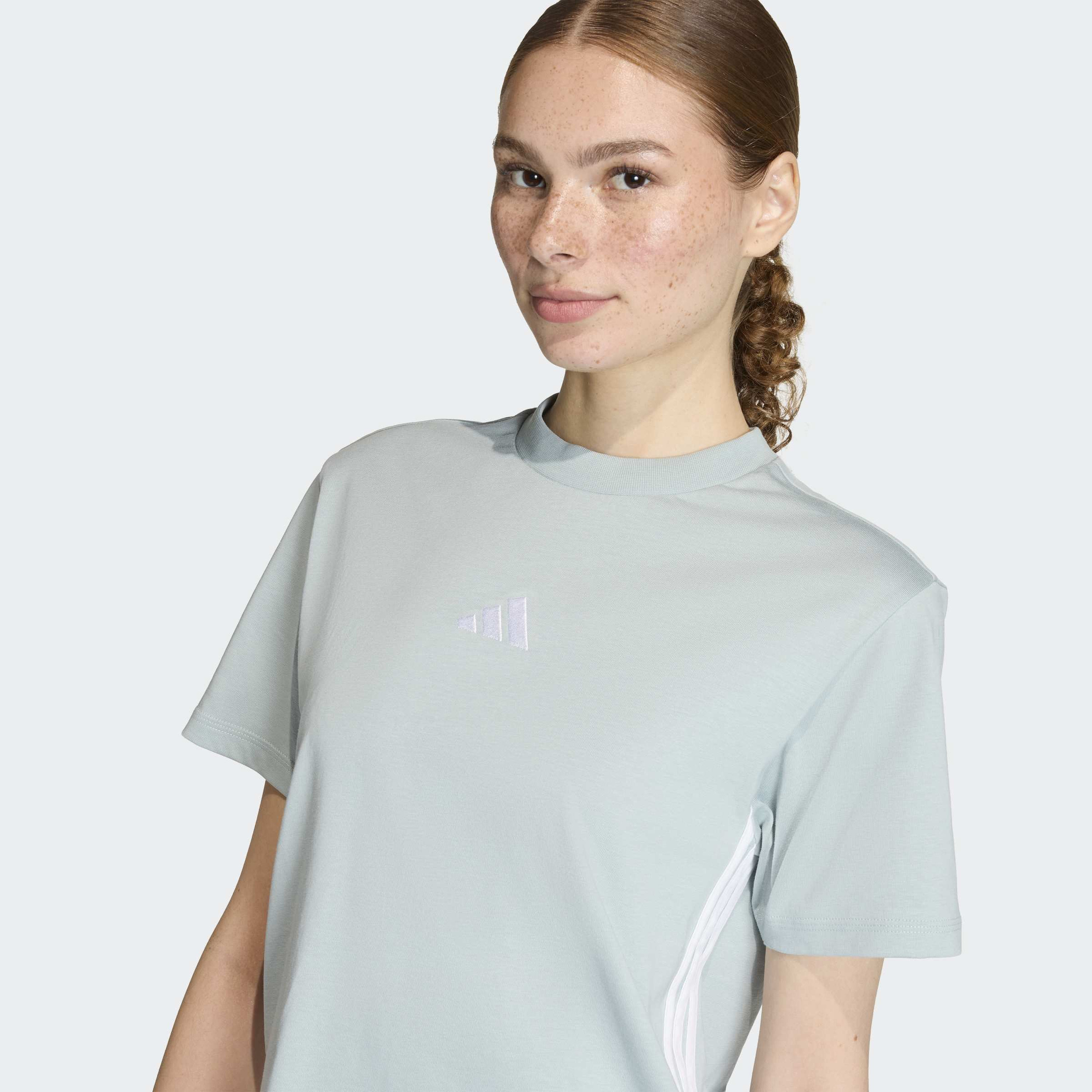 أديداس - تيشيرت إسينشالز النسائي القطني بثلاثة خطوط JX7619 | OE-women-clothing-tshirts-image-4