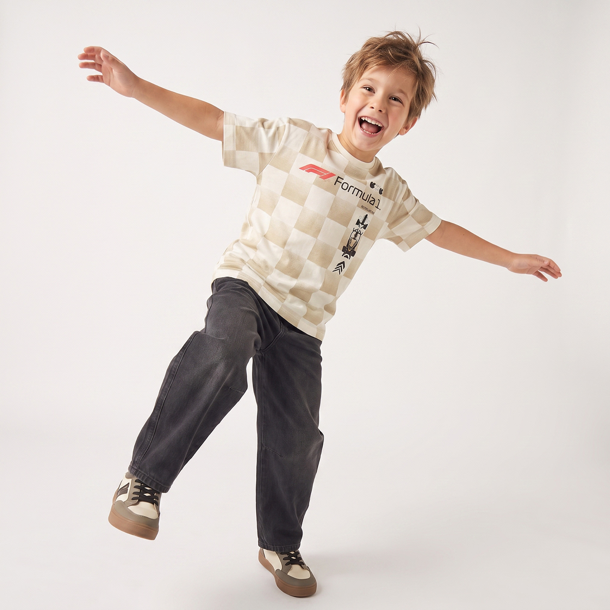 تيشيرت بياقة ضيقة وأكمام قصيرة وطبعات ماينكرافت وفورمولا 1-boys-clothing-tshirtsandpolos-image-5
