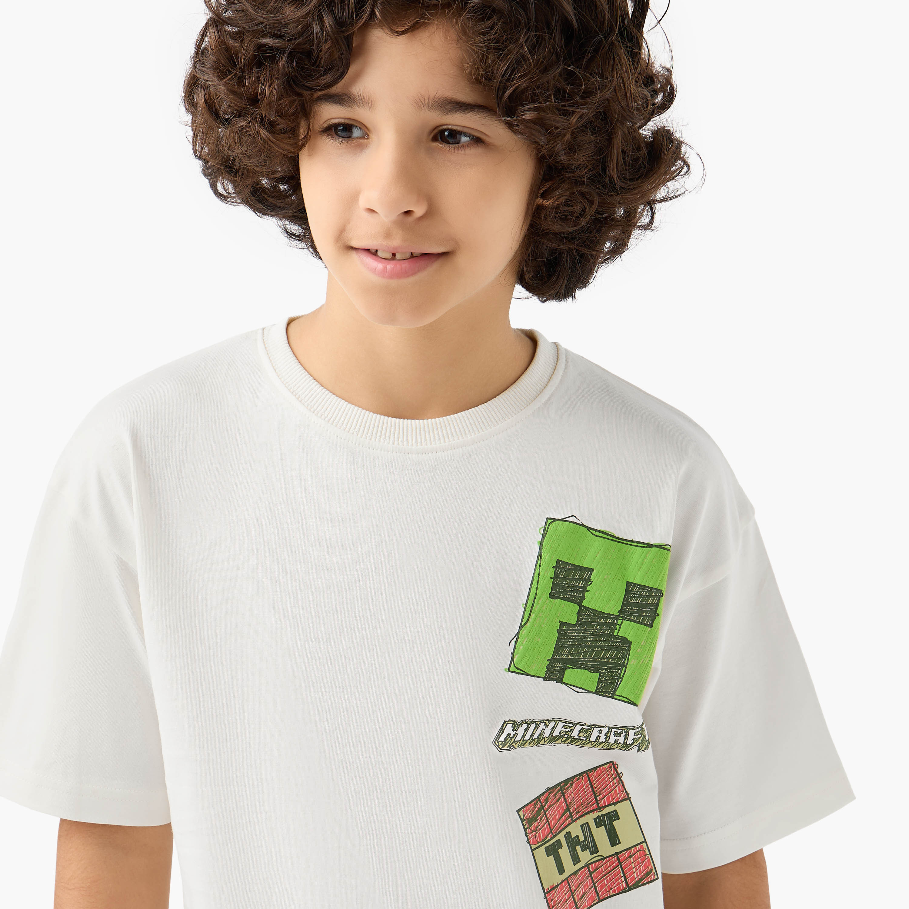 طقم شورت وتيشيرت بياقة ضيقة وأكمام قصيرة وطبعات من ماينكرافت-boys-clothing-setsandcoords-image-5