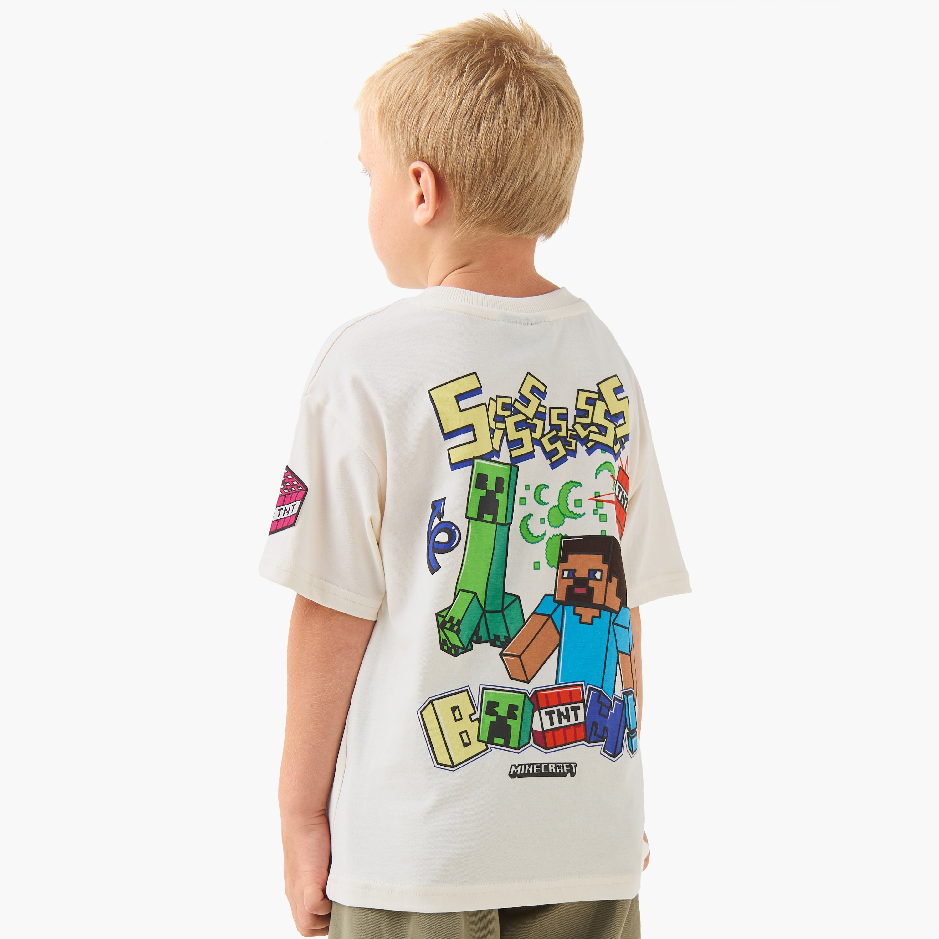 تيشيرت بطبعات جرافيك وياقة ضيقة وأكمام قصيرة من ماينكرافت-boys-clothing-tshirtsandpolos-image-1