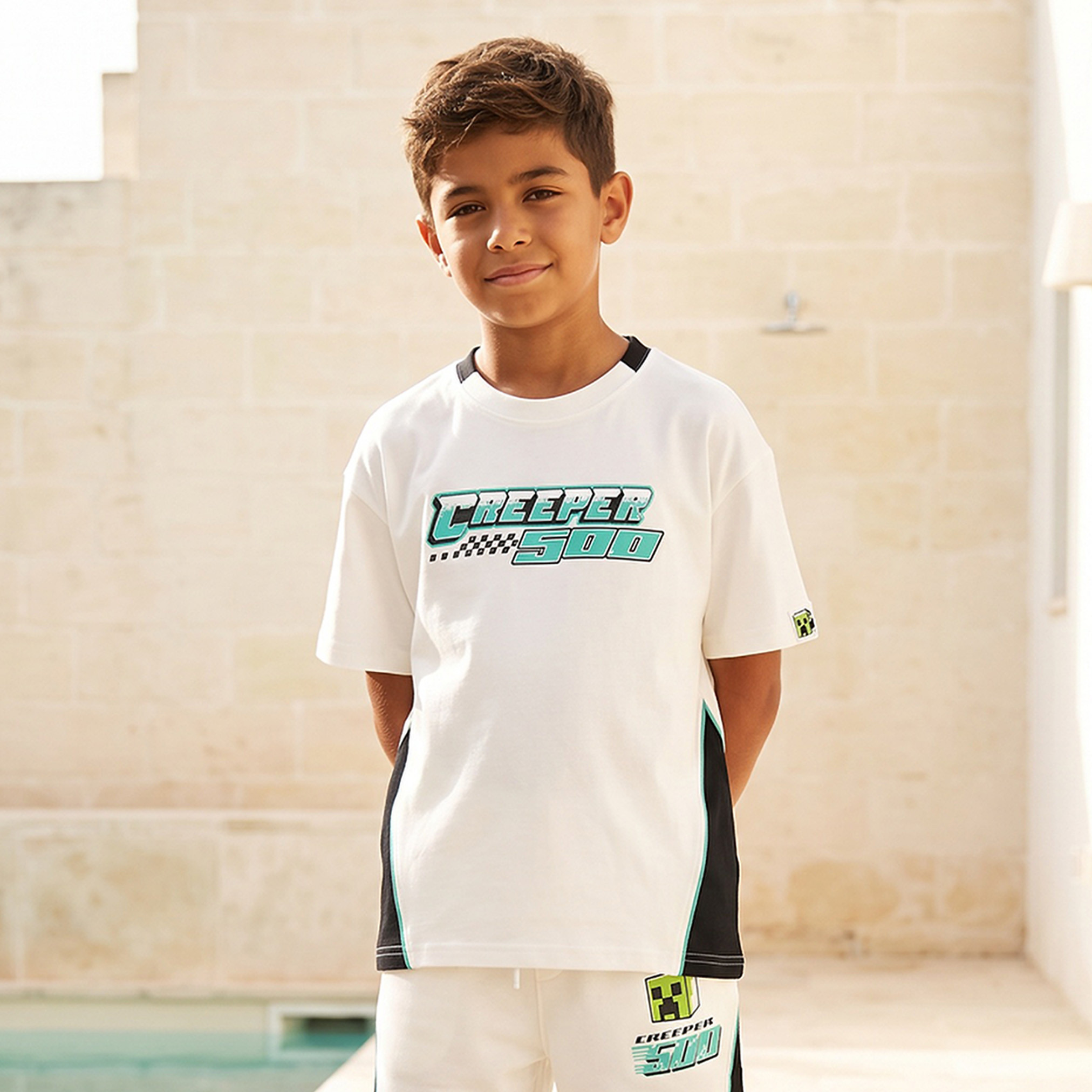 طقم تيشيرت بياقة مستديرة وأكمام قصيرة وشورت بطبعة ماينكرافت من جرافيك-boys-clothing-setsandcoords-image-2
