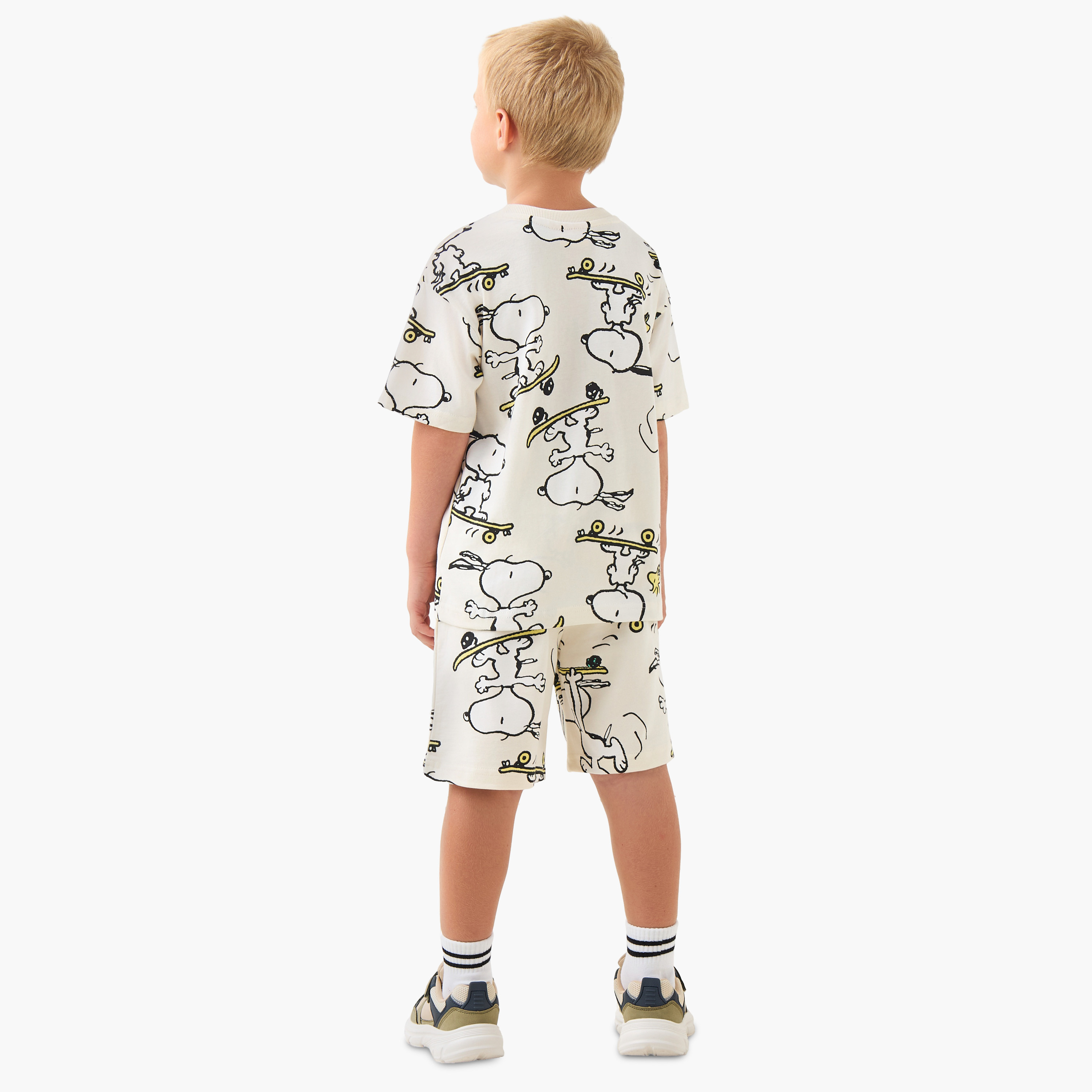 CLPG Round Neck Short Sleeves T-shirt and Shorts Set with Pockets-boys-clothing-setsandcoords-image-4