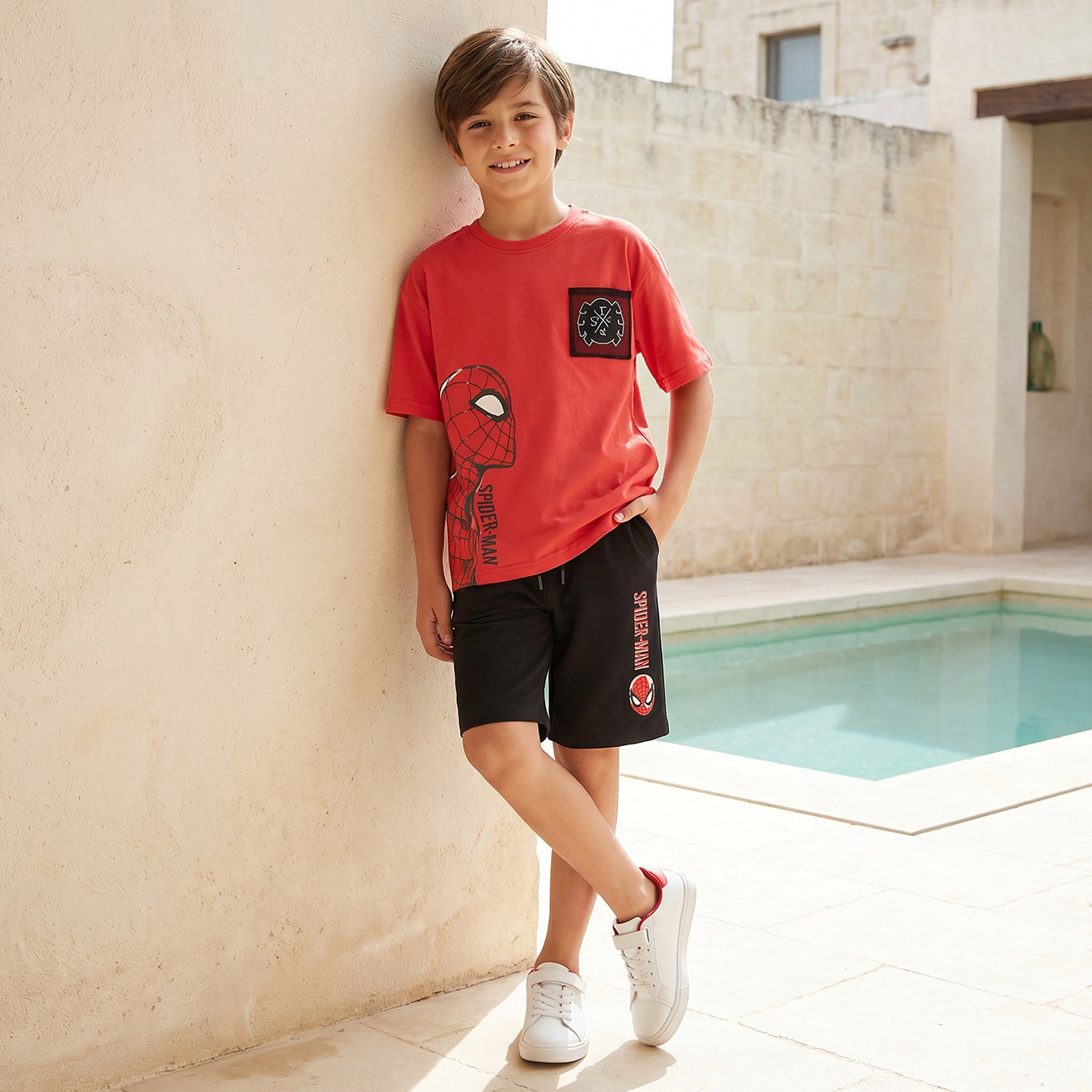 Crew Neck Short Sleeves T-shirt and Shorts Set with Spider-Man Print-boys-clothing-setsandcoords-image-1