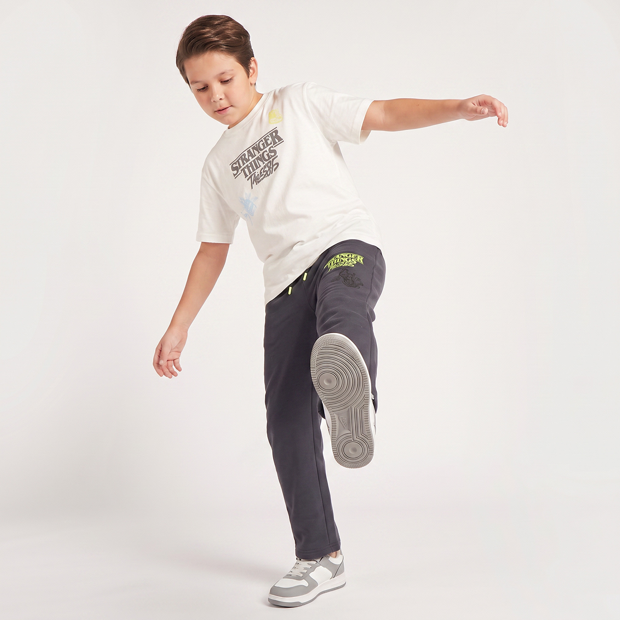 Netflix Elasticated Drawstring Waist Track Pants with Stranger Things Print-boys-clothing-bottoms-joggersandtrackpants-image-5
