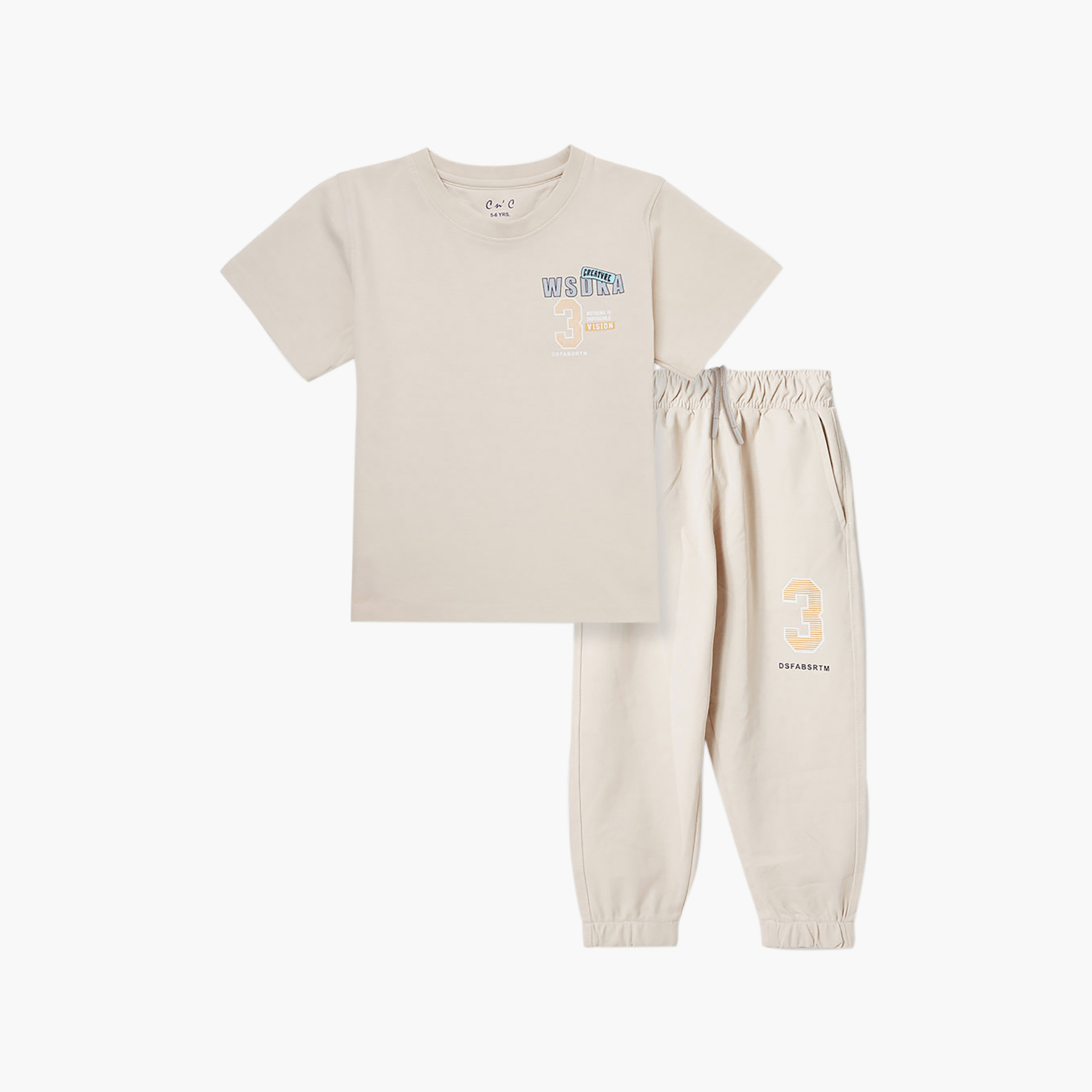 طقم تيشيرت بأكمام قصيرة مع بنطلون جوجر من كول آند كول-boys-clothing-setsandcoords-image-3