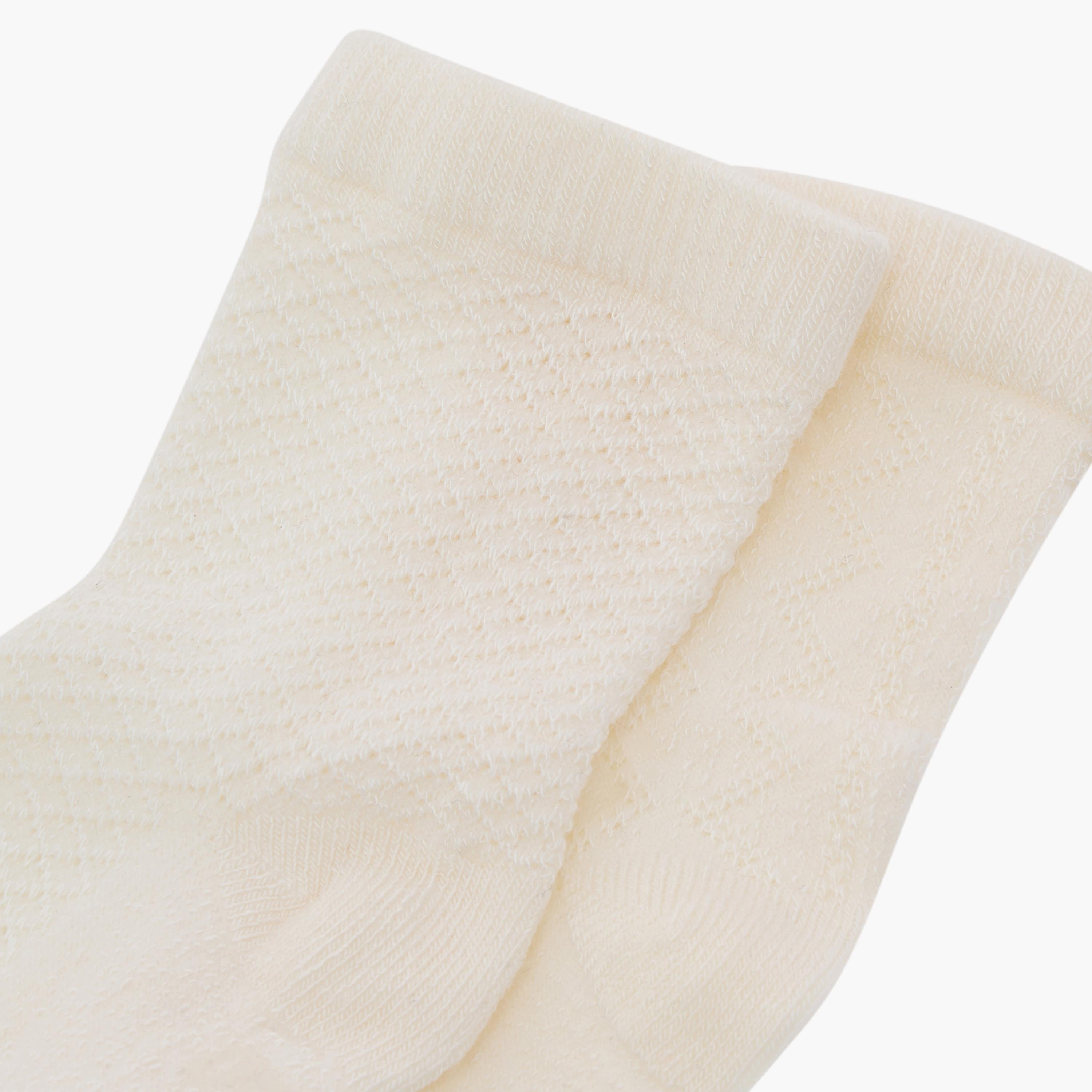 Giggles Textured Jacquard Crew Length Socks-promo_babyshop_Buy3for10_UAE230426-image-3