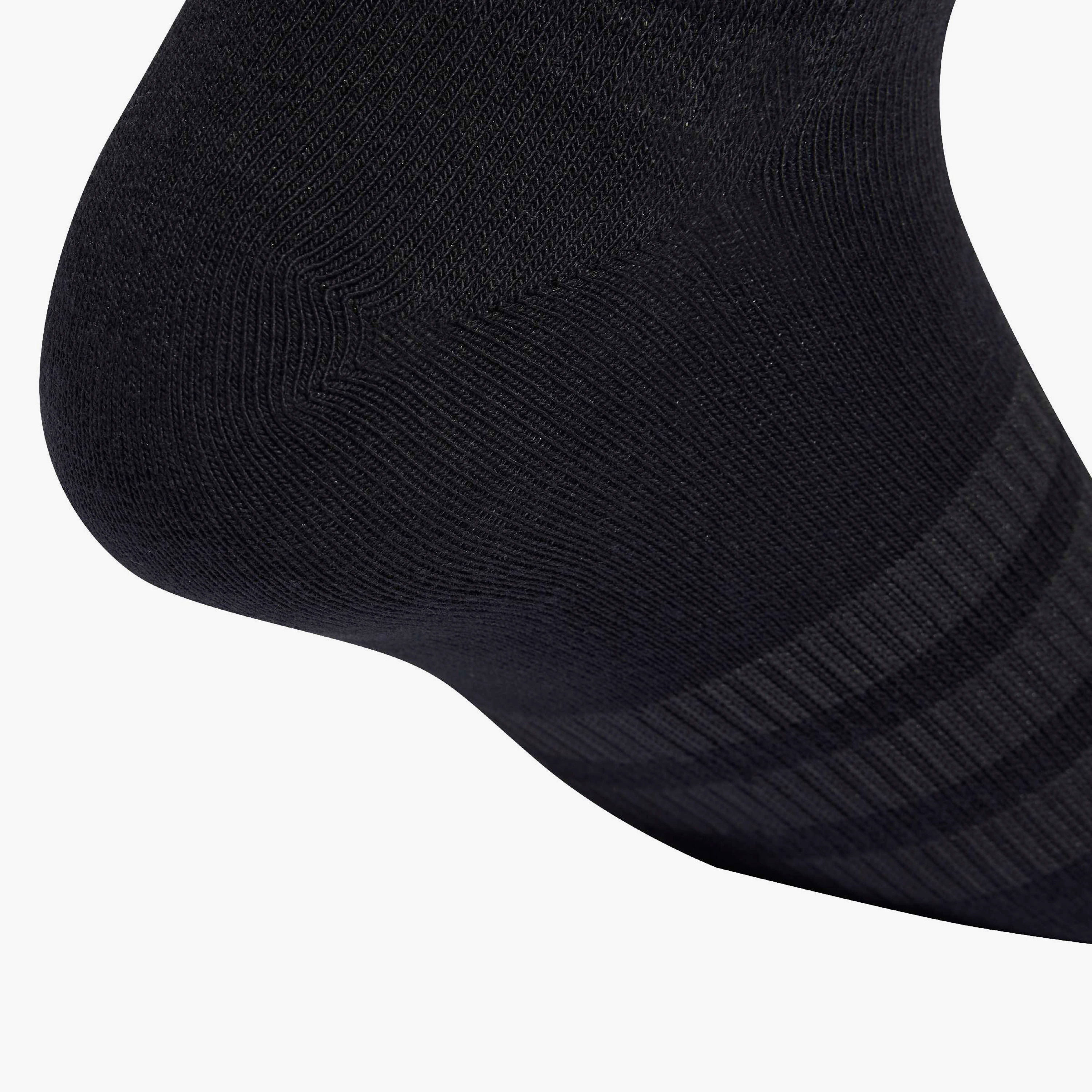 طقم جوارب رياضية غير مرئية 3 أزواج للرجال من أديداس-men-socks-image-4