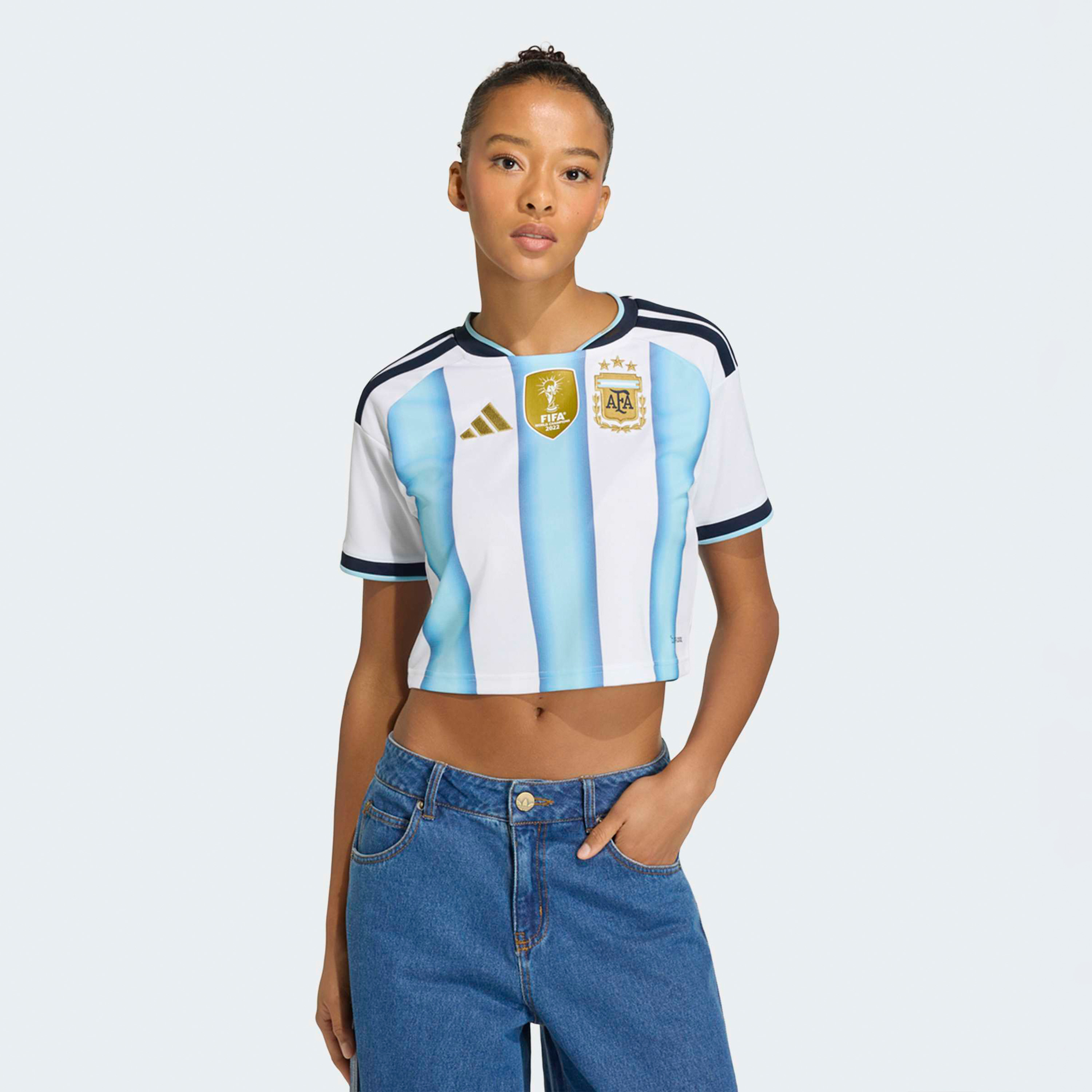 اديداس - قميص منتخب الأرجنتين الأساسي للنساء لكأس العالم FIFA 2026-sports-women-clothing-tshirtsandvests-image-1