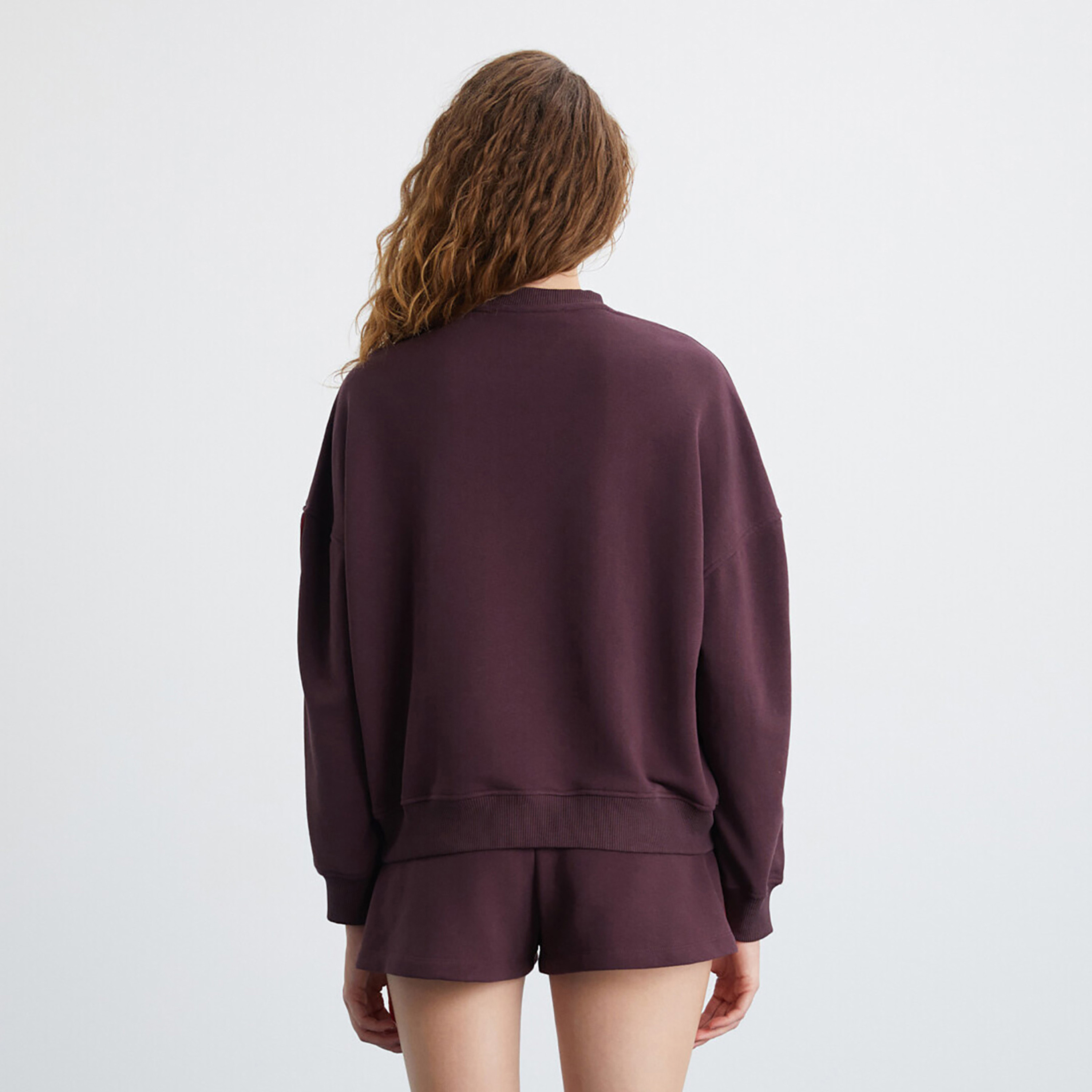 سويت شيرت نسائي باللون الأزرق الداكن بطبعة نص من القطن من جريميلانج-women-winterwear-hoodiesandsweatshirts-sweatshirts-image-7