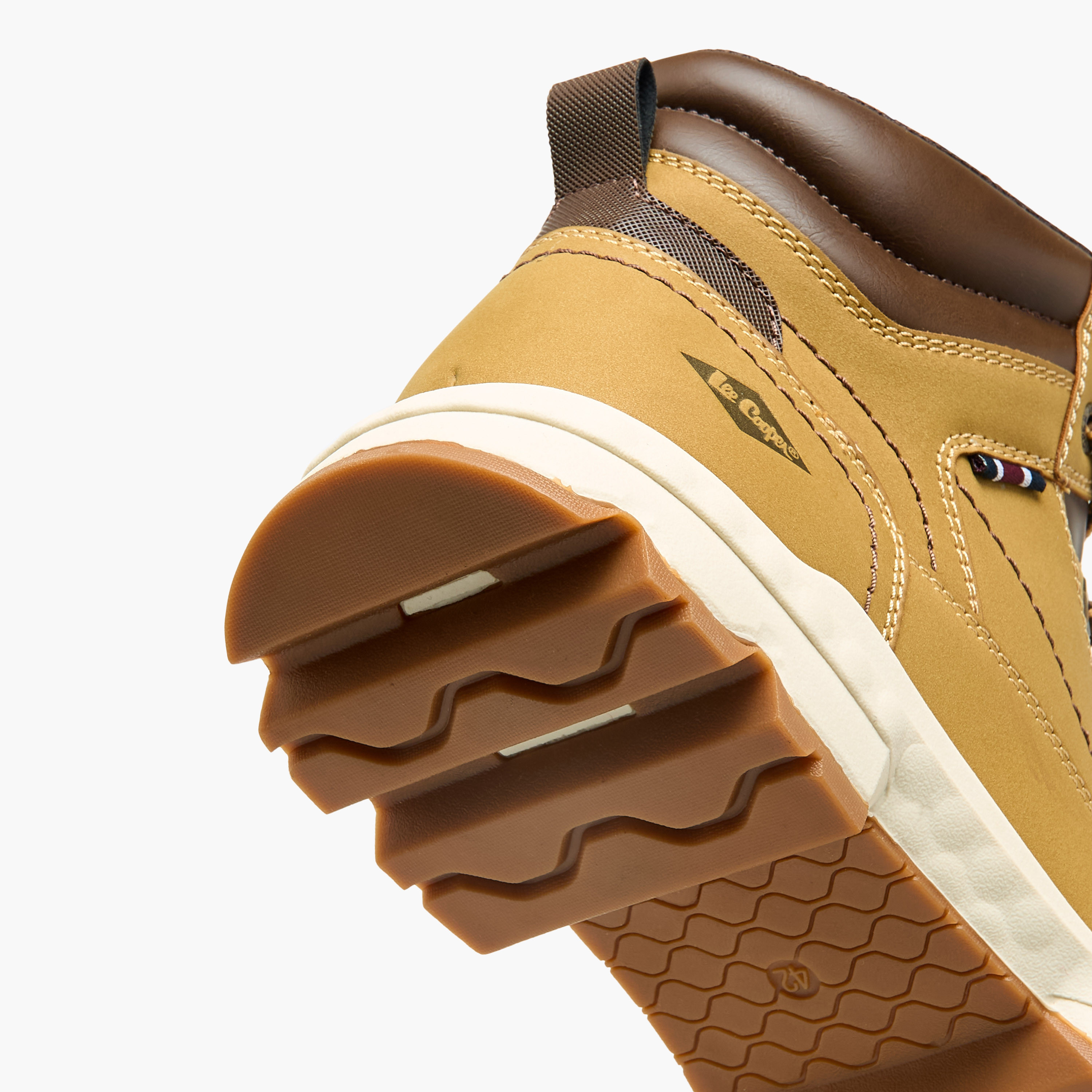 بوت تشوكا برباط إغلاق للرجال من لي كوبر-men-shoes-boots-image-7