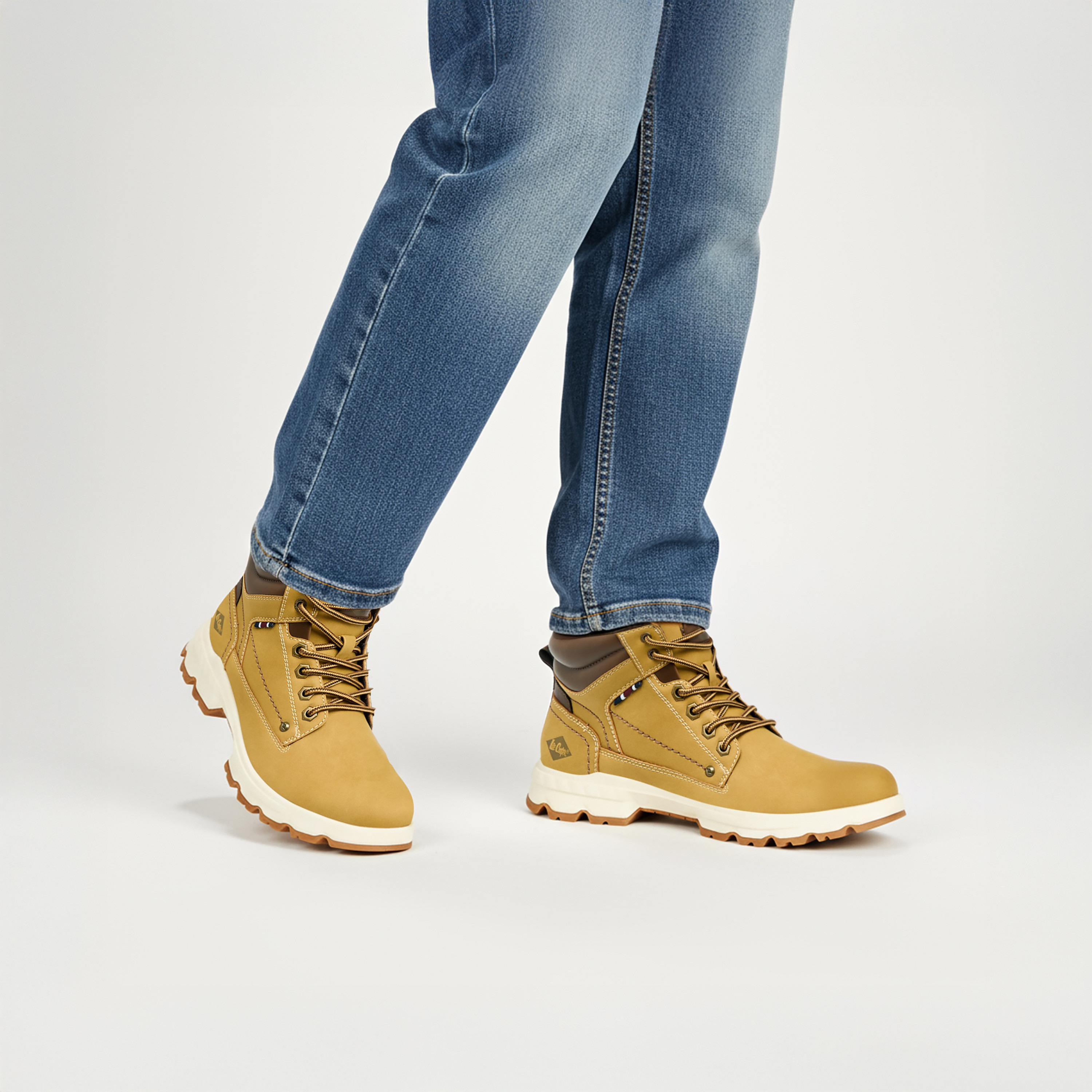 بوت تشوكا برباط إغلاق للرجال من لي كوبر-men-shoes-boots-image-3