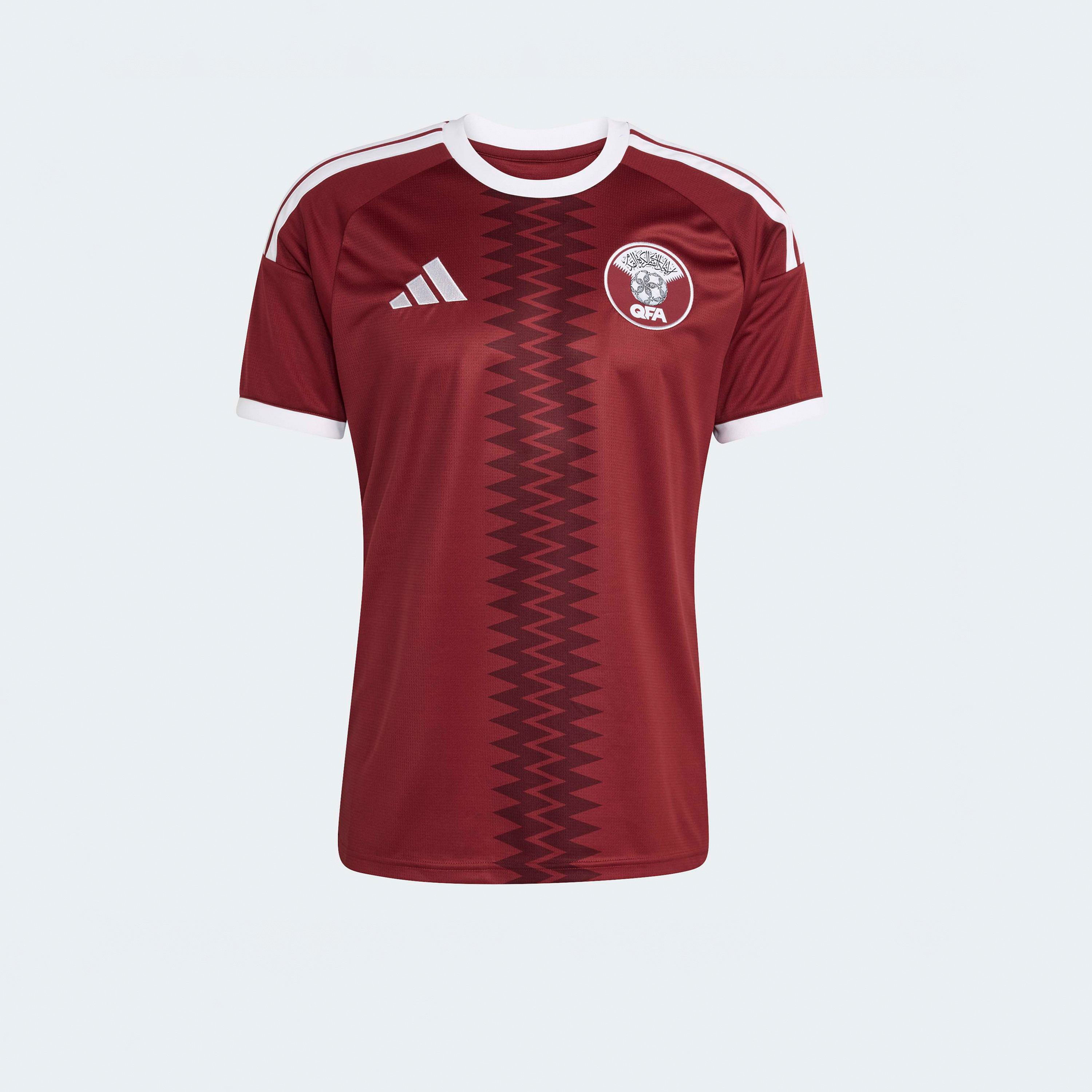 اديداس - قميص منتخب قطر الأساسي للرجال لكأس العالم FIFA 2026-men-clothing-sportswearandactivewear-tshirtsandpolos-image-7