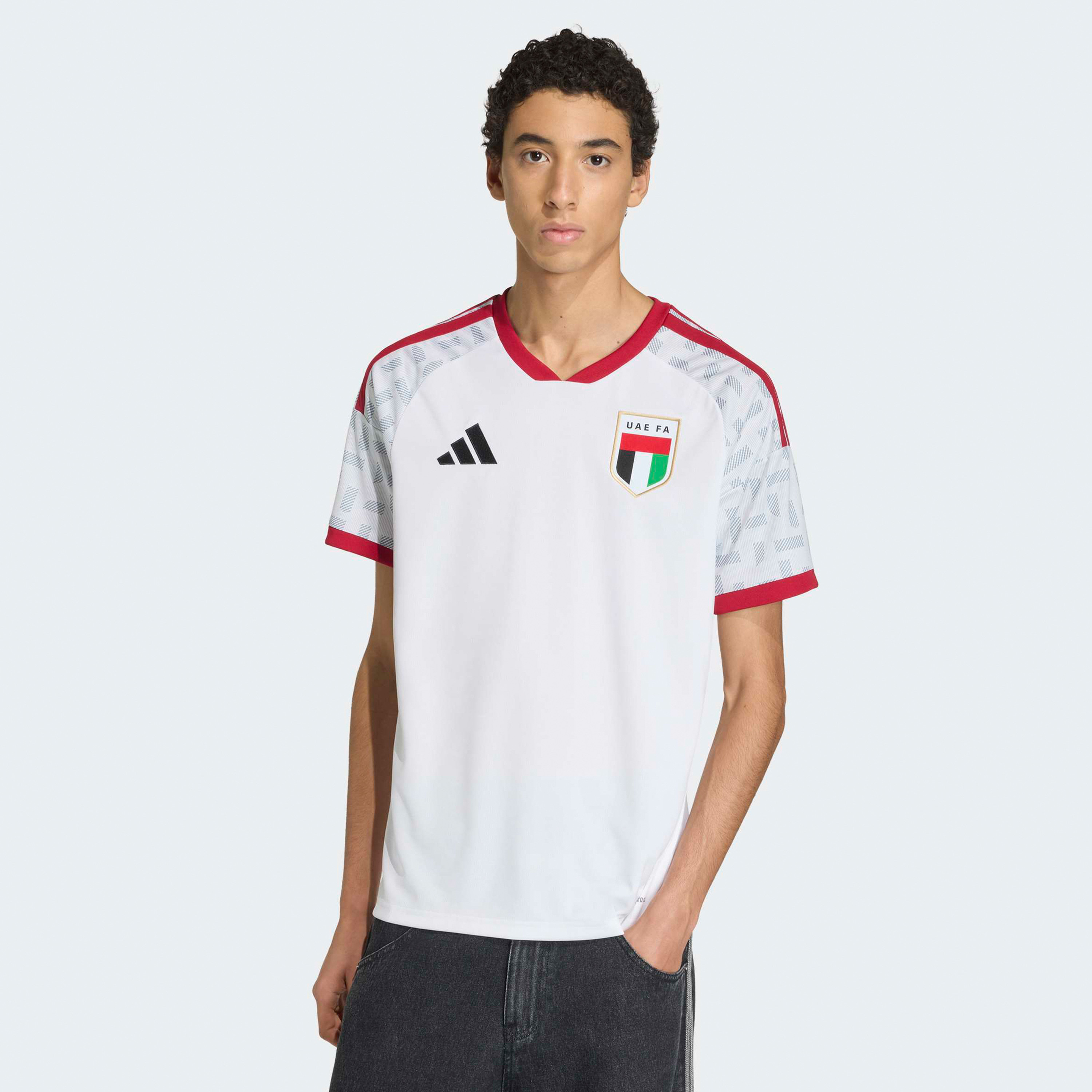 اديداس - قميص منتخب الإمارات الأساسي للرجال لكأس العالم FIFA 2026-men-clothing-sportswearandactivewear-tshirtsandpolos-image-1