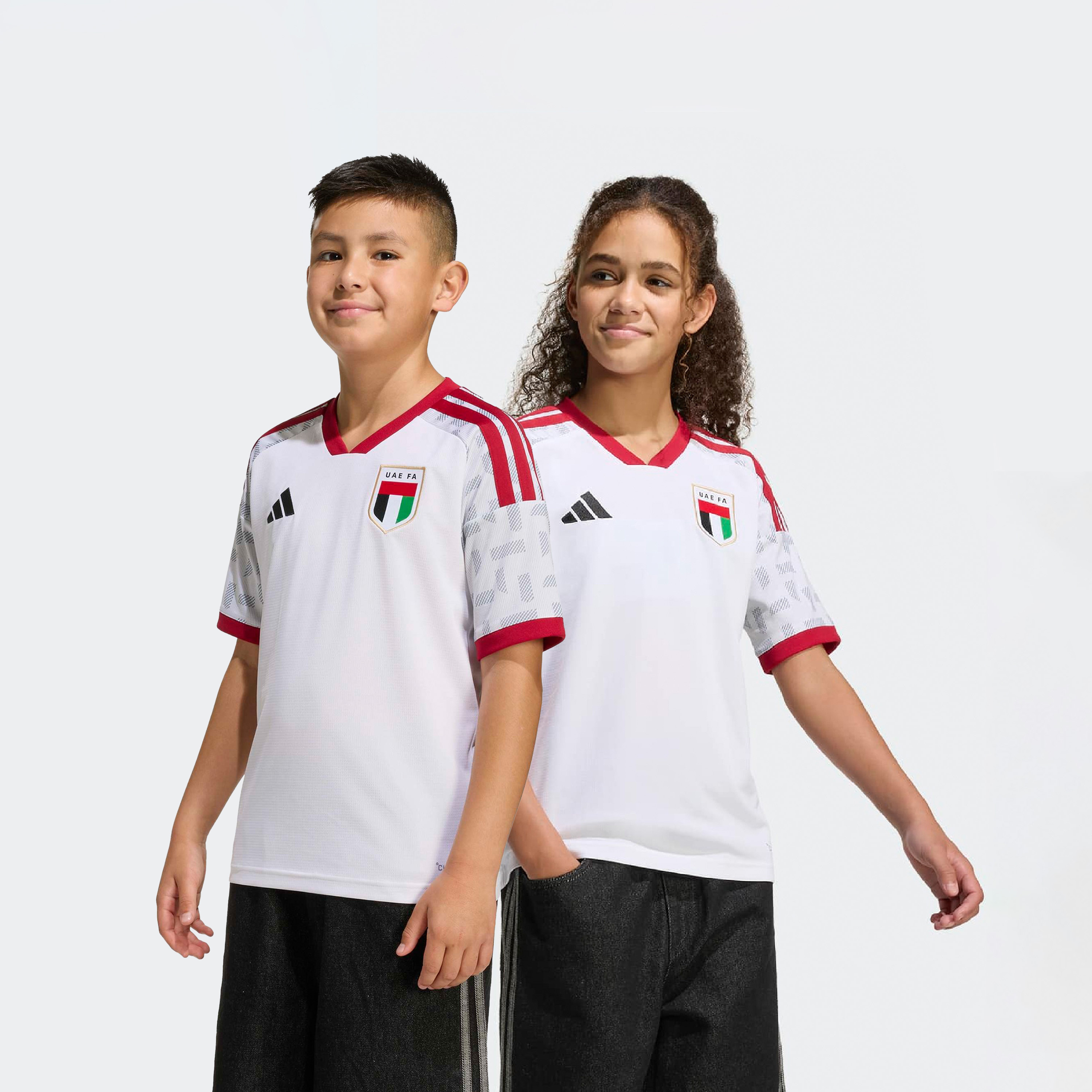 اديداس - قميص منتخب الإمارات الأساسي للأطفال لكأس العالم FIFA 2026-boys-clothing-sportswear-tops-image-1