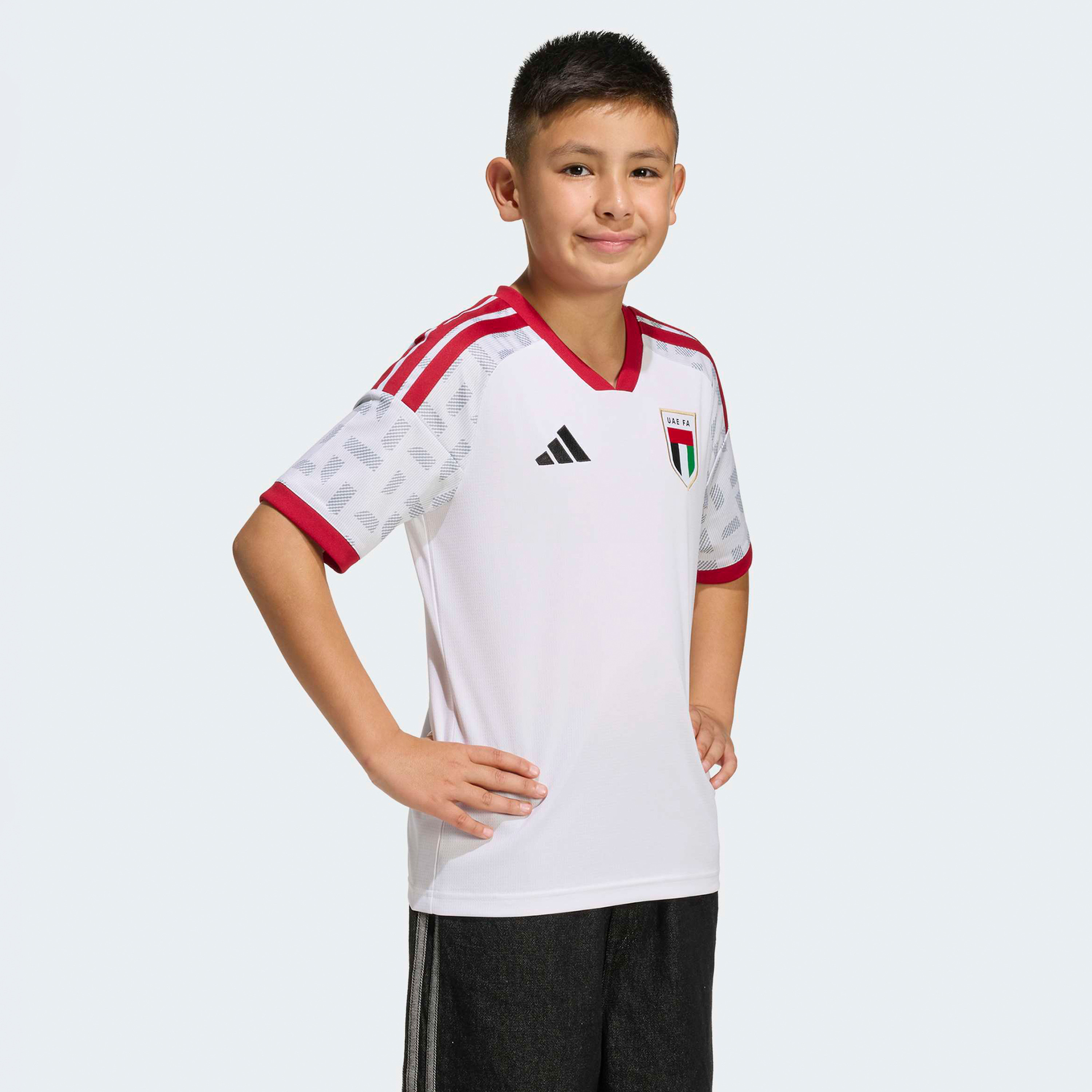اديداس - قميص منتخب الإمارات الأساسي للأطفال لكأس العالم FIFA 2026-boys-clothing-sportswear-tops-image-2