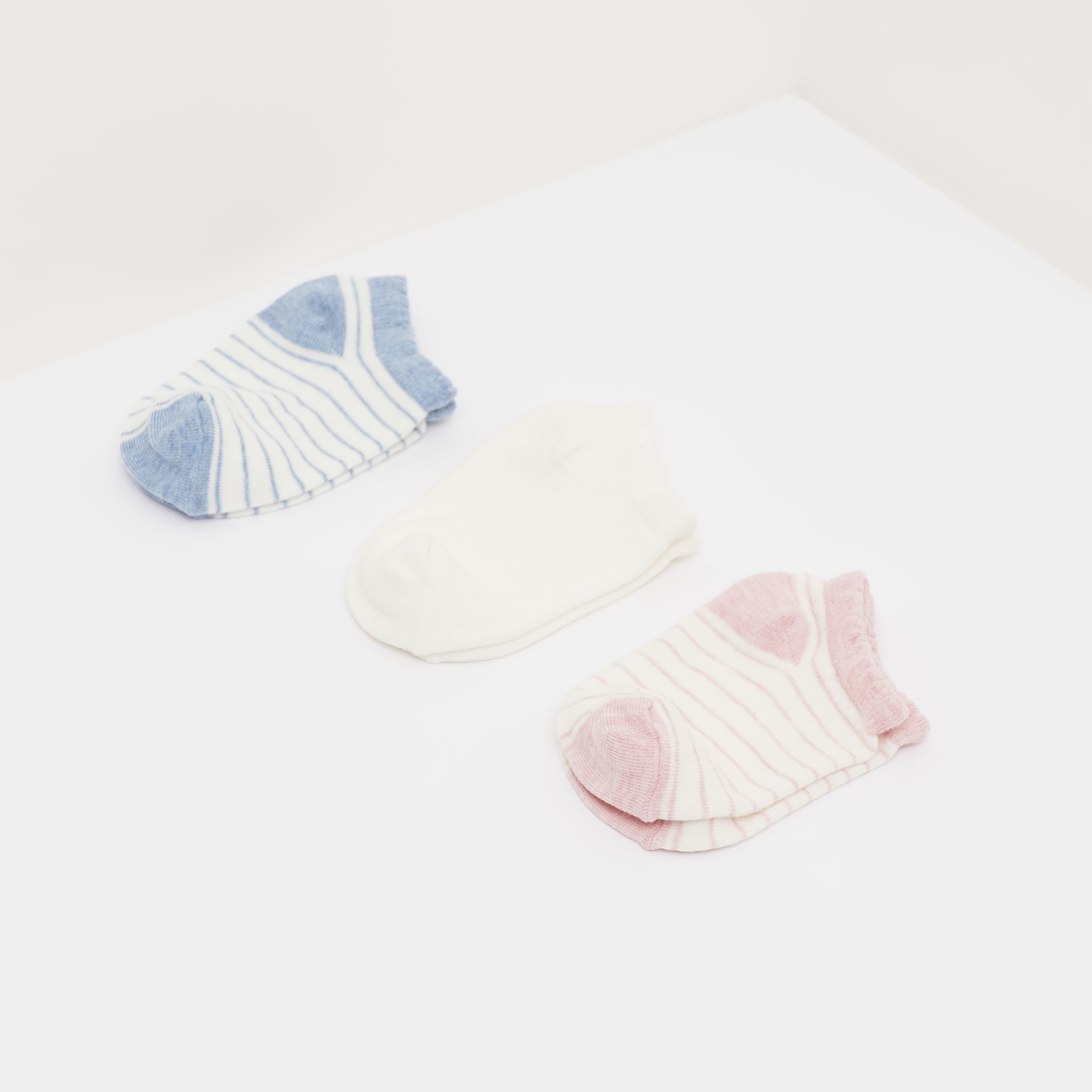 Assorted Ankle Length Socks - Set of 3-girls-accessories-socks-image-2