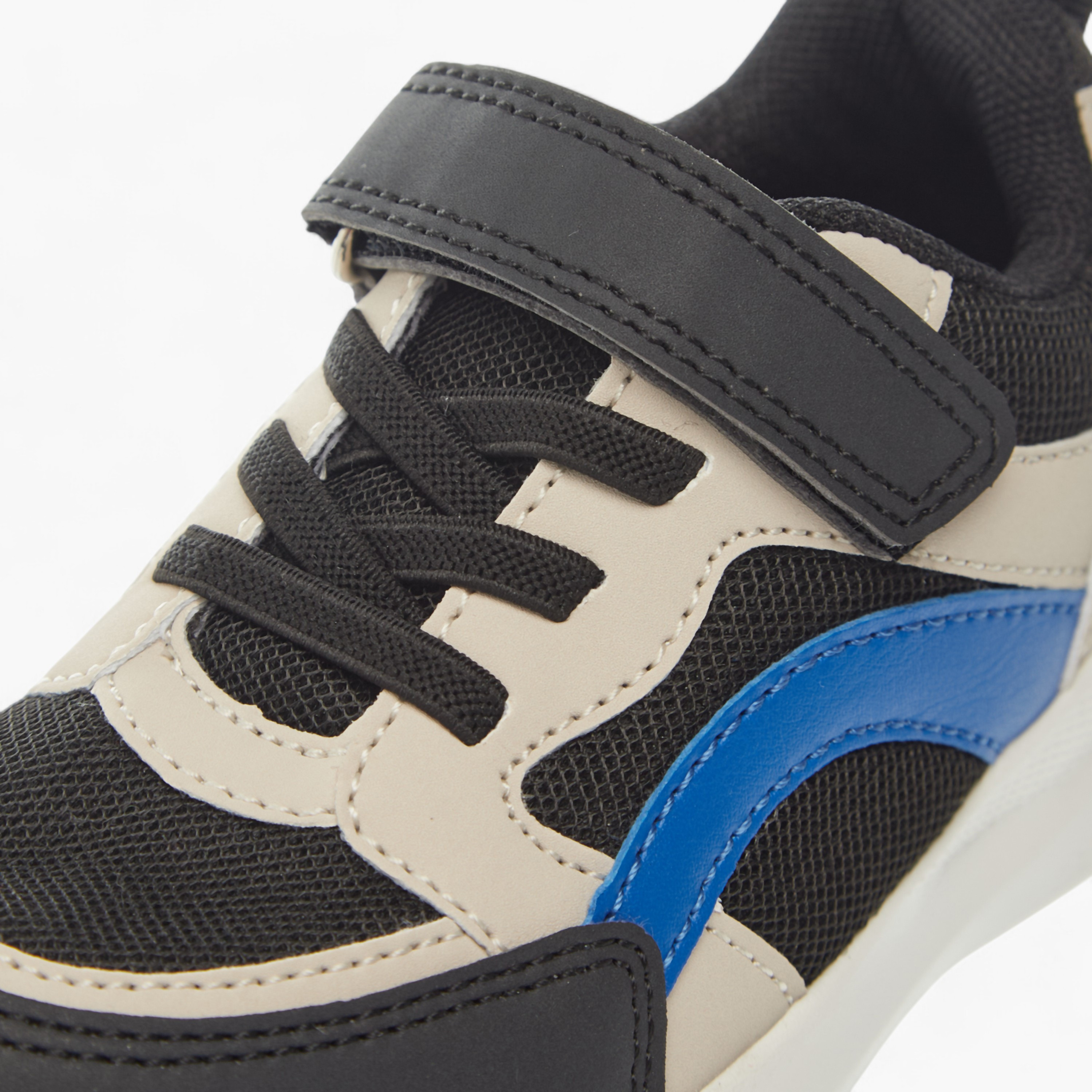 حذاء سنيكرز متعدد التصاميم بشريط إغلاق لاصق من إل بي إل من شو إكسبرس-boys-shoes-schoolshoes-image-4