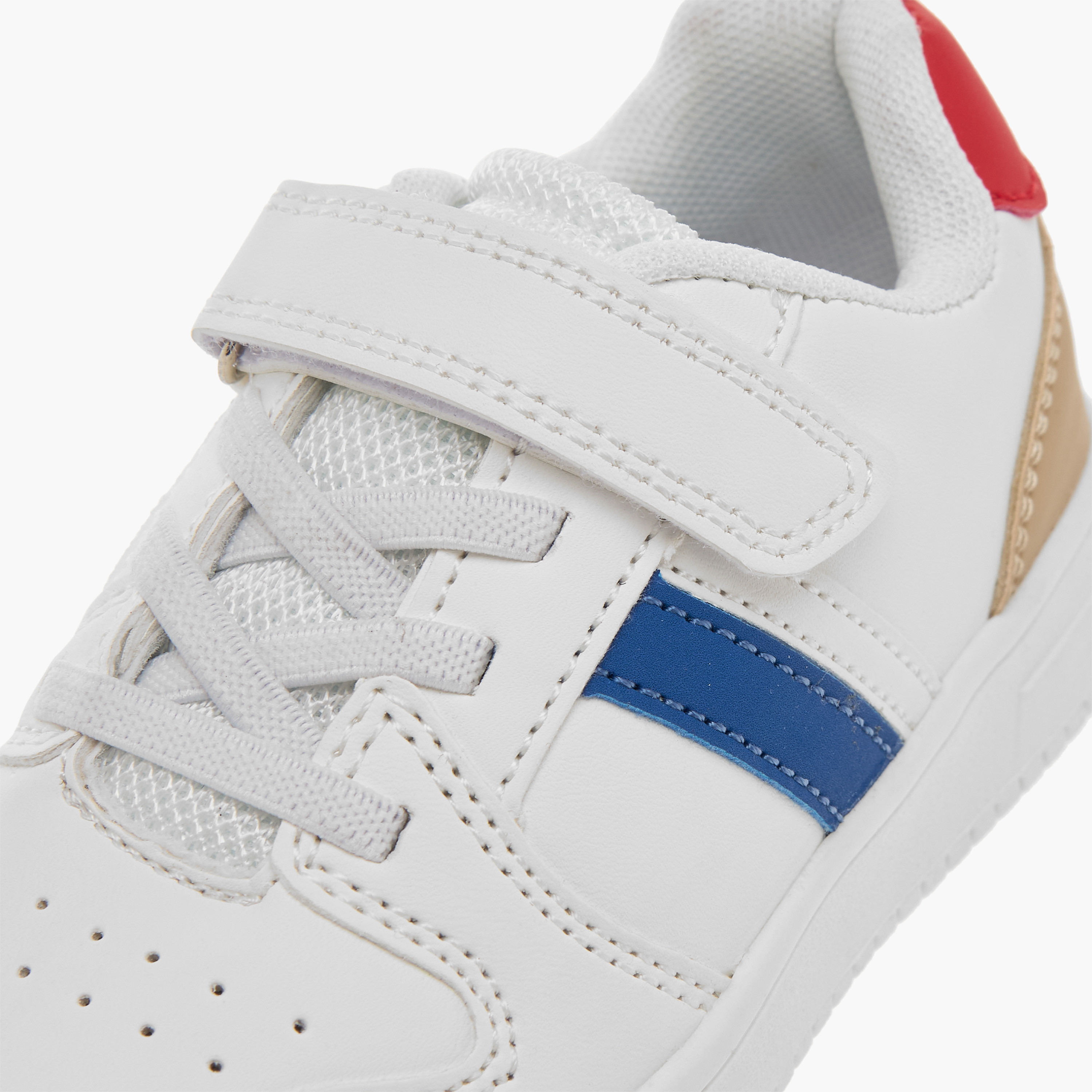 حذاء سنيكرز بقوالب ملونة وشريط إغلاق لاصق من إل بي إل من شو إكسبريس-boys-shoes-sneakers-image-4