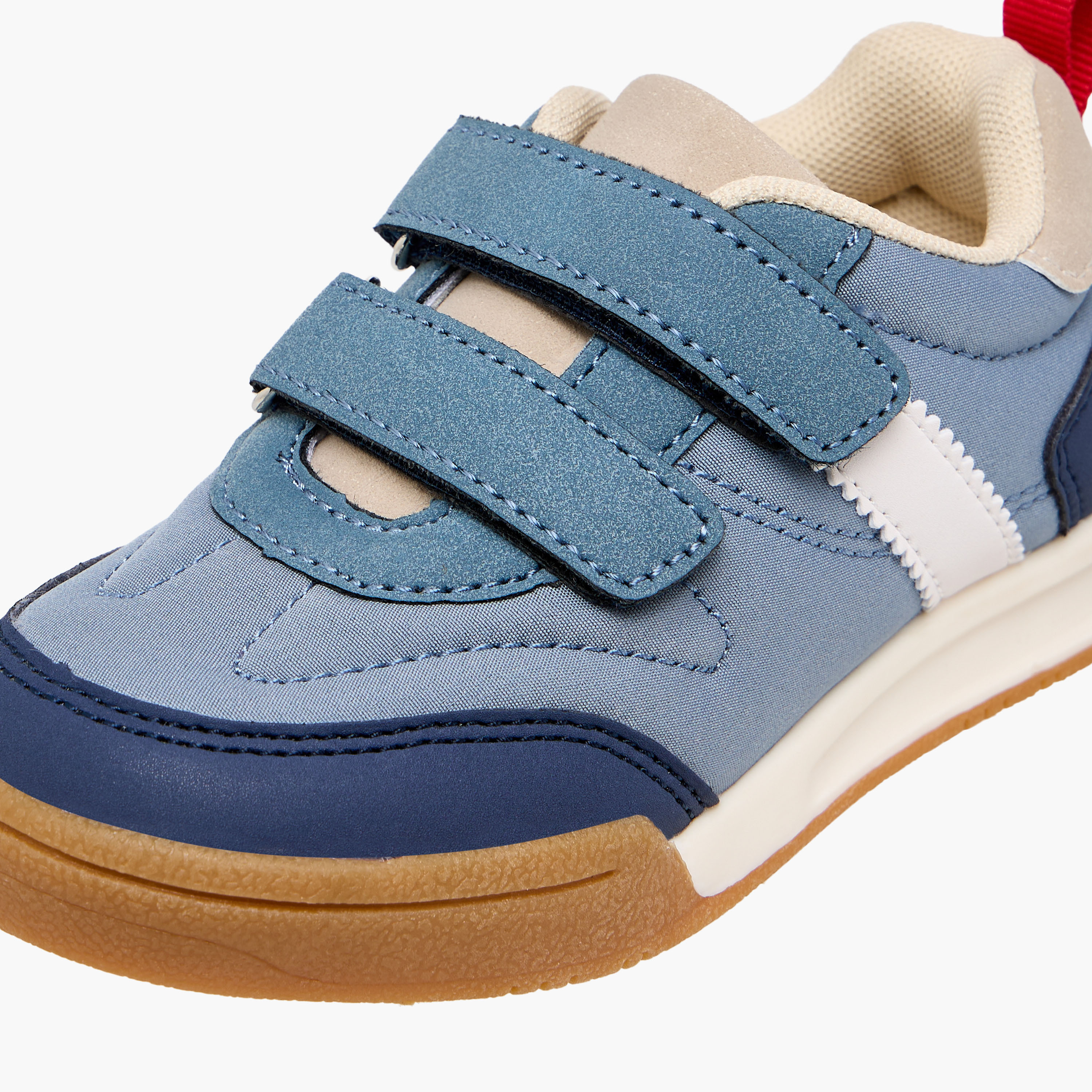 حذاء سنيكرز بألواح وشريط إغلاق لاصق إل بي إل من شو إكسبريس-boys-shoes-sneakers-image-4