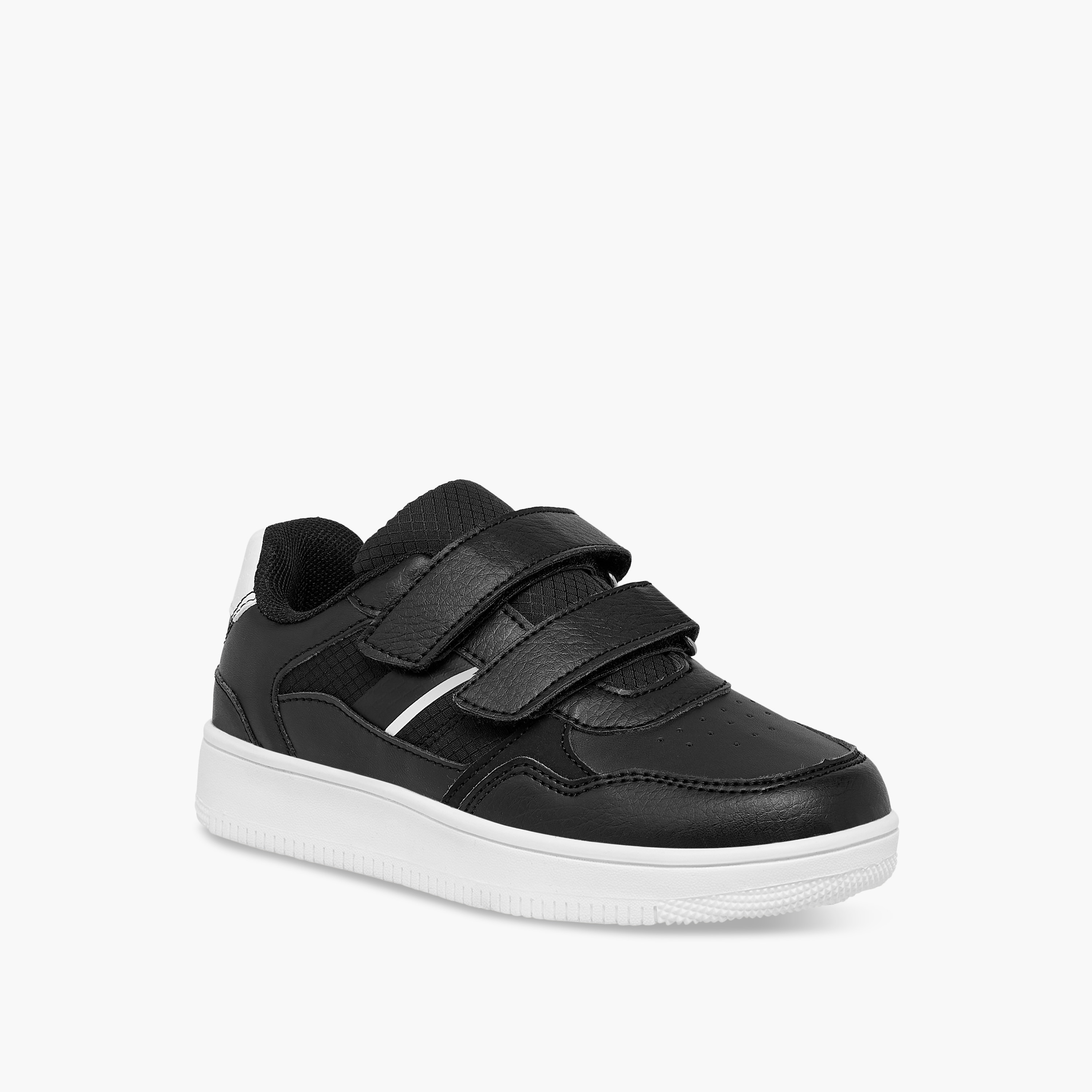 حذاء سنيكرز بألواح وشريط إغلاق لاصق من إل بي إل من شو إكسبريس-boys-shoes-schoolshoes-image-2