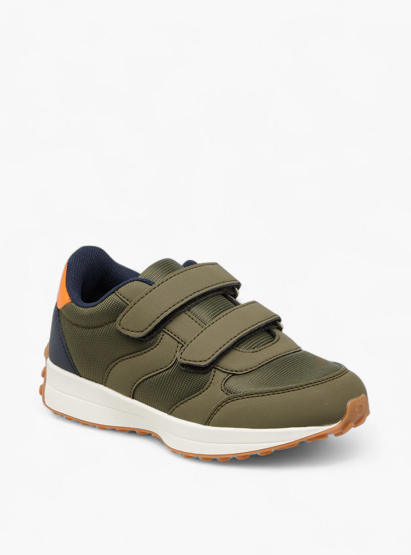 حذاء سنيكرز بشريط إغلاق لاصق للأولاد من إل بي إل من شو إكسبريس-boys-shoes-sneakers-image-2