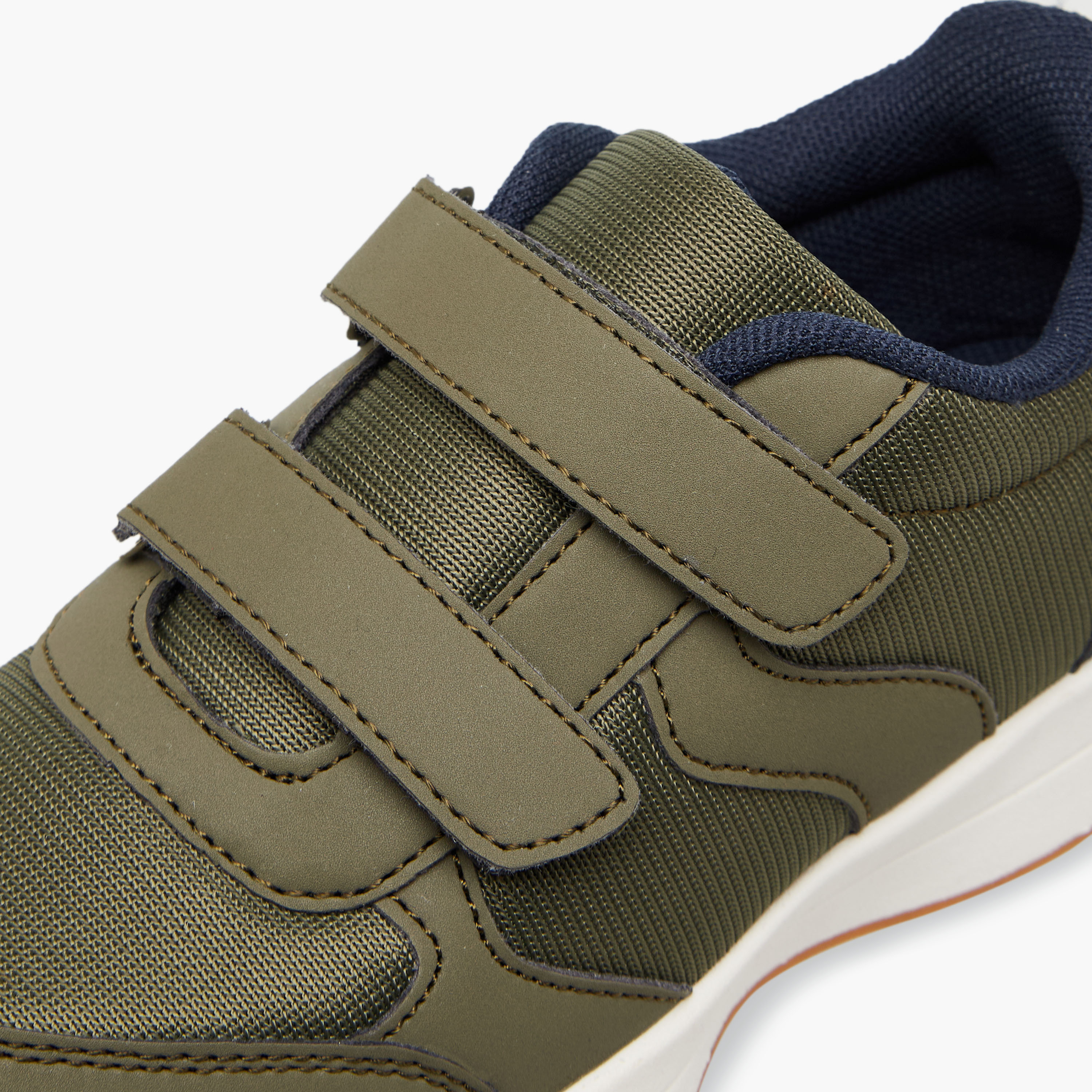 حذاء سنيكرز بشريط إغلاق لاصق للأولاد من إل بي إل من شو إكسبريس-boys-shoes-sneakers-image-4