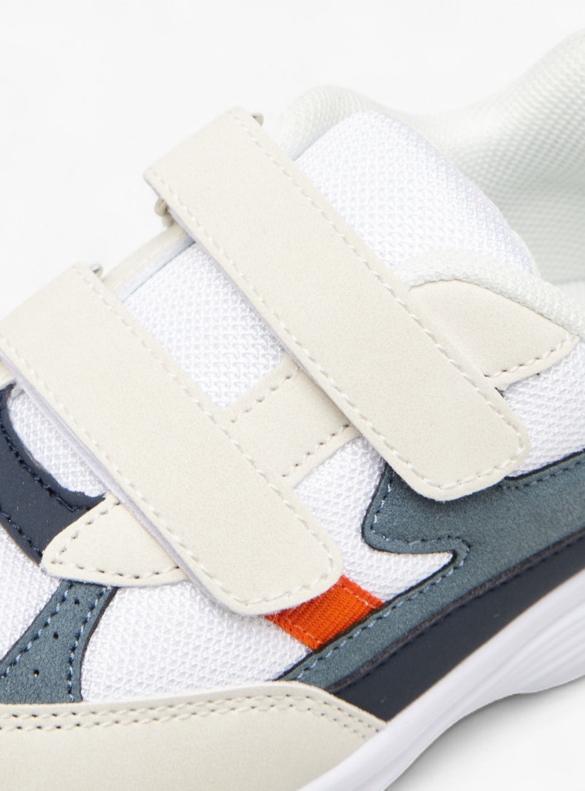 حذاء سنيكرز بشريط إغلاق لاصق للأولاد من إل بي إل من شو إكسبريس-boys-shoes-sneakers-image-4