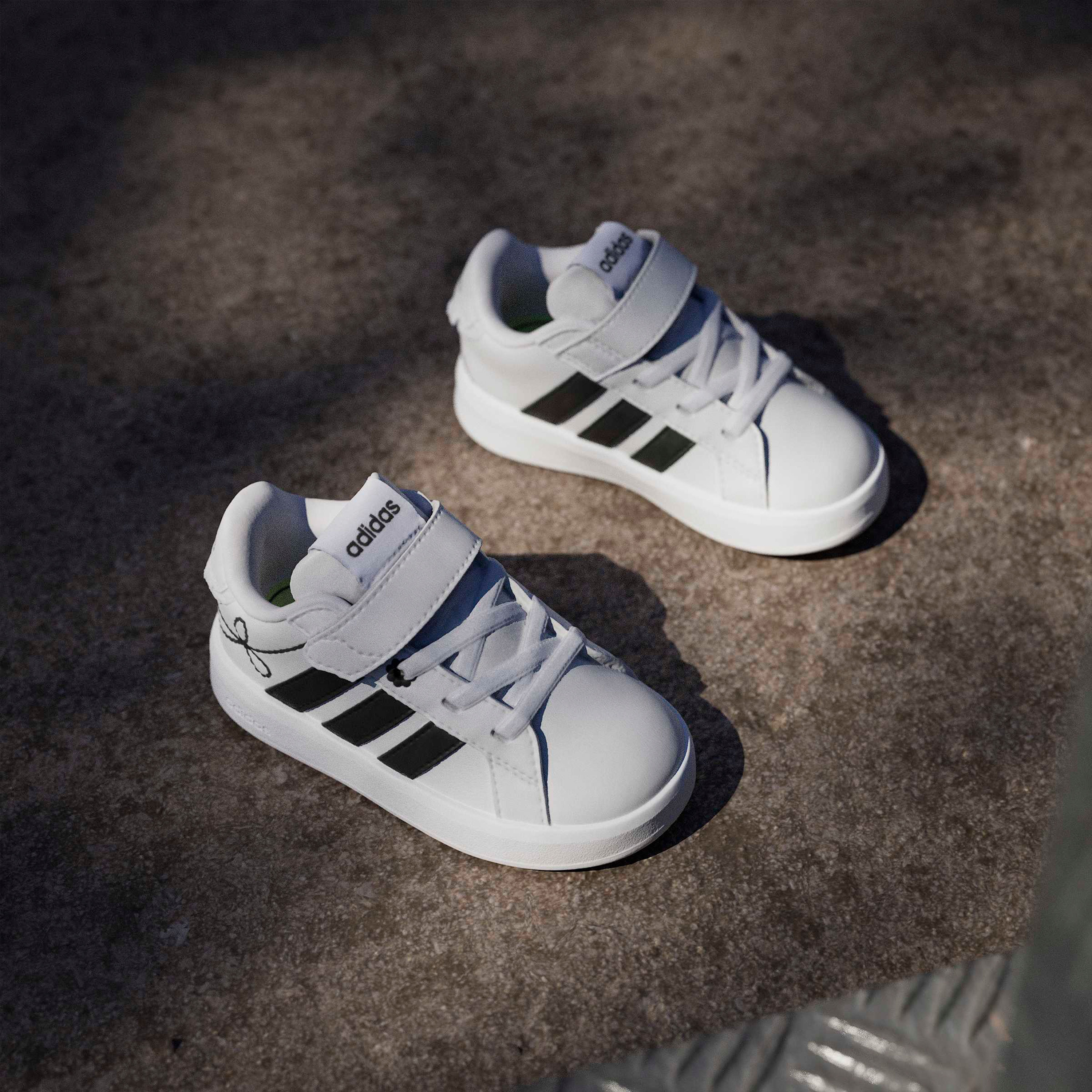 Adidas Girls Grand Court 3.0 EL Hook & Loop Ankle Sneakers-baby-girls-shoes-closedshoes-image-9