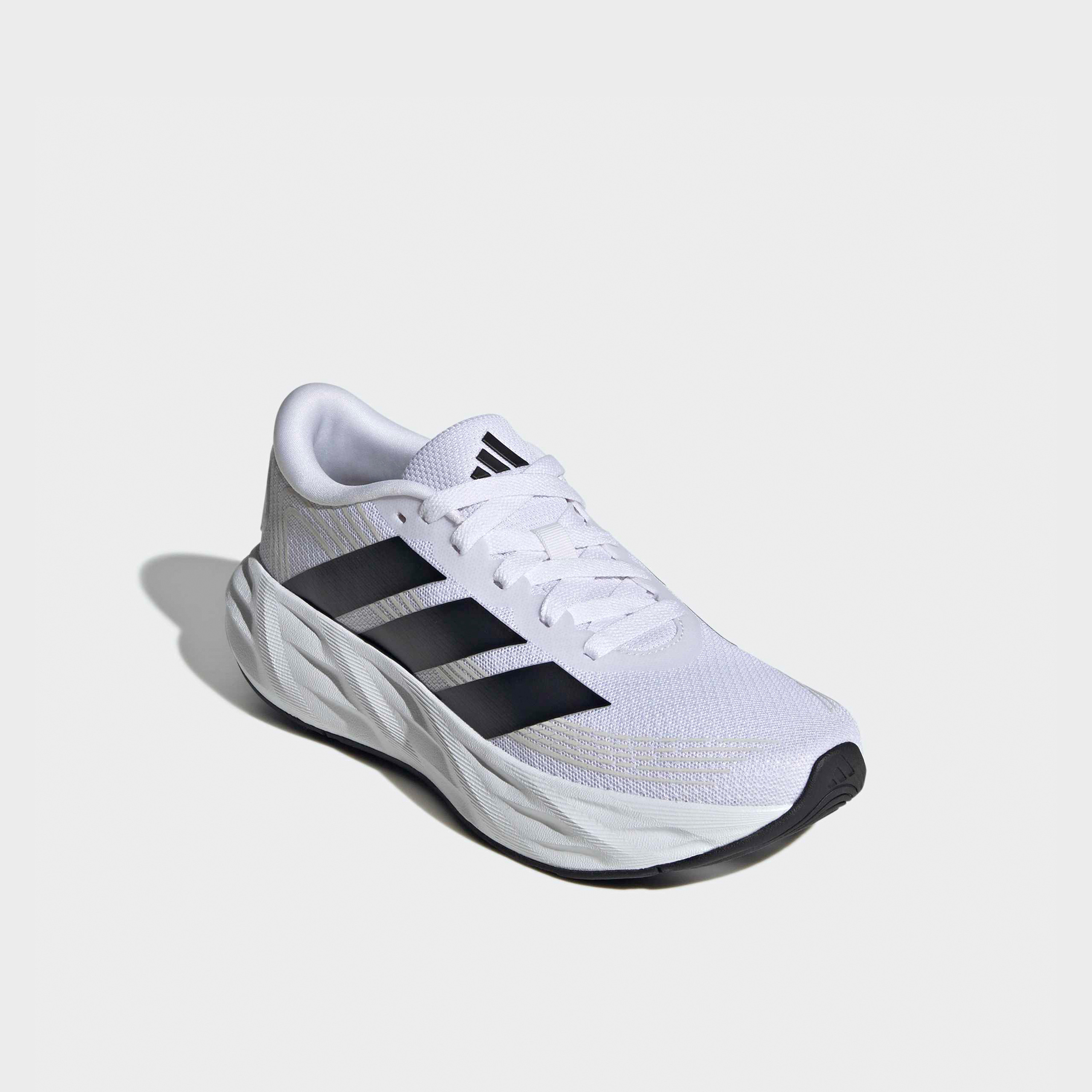 حذاء جري برباط إغلاق جالكسي 8 للأولاد من أديداس-girls-shoes-sneakers-image-1