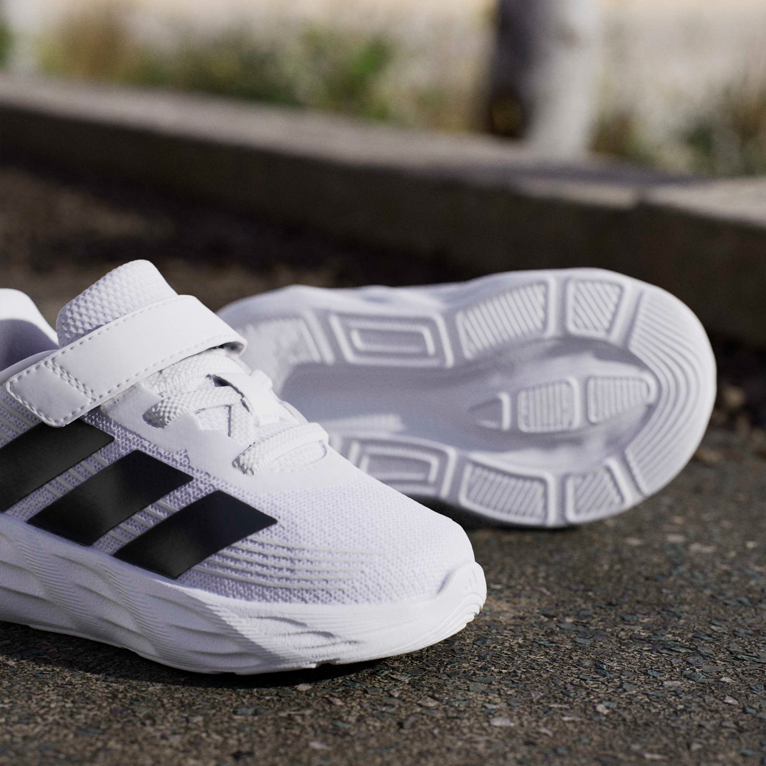 Adidas Boys Galaxy 8 EL Hook & Loop Running Shoes-sports-boys-shoes-image-8