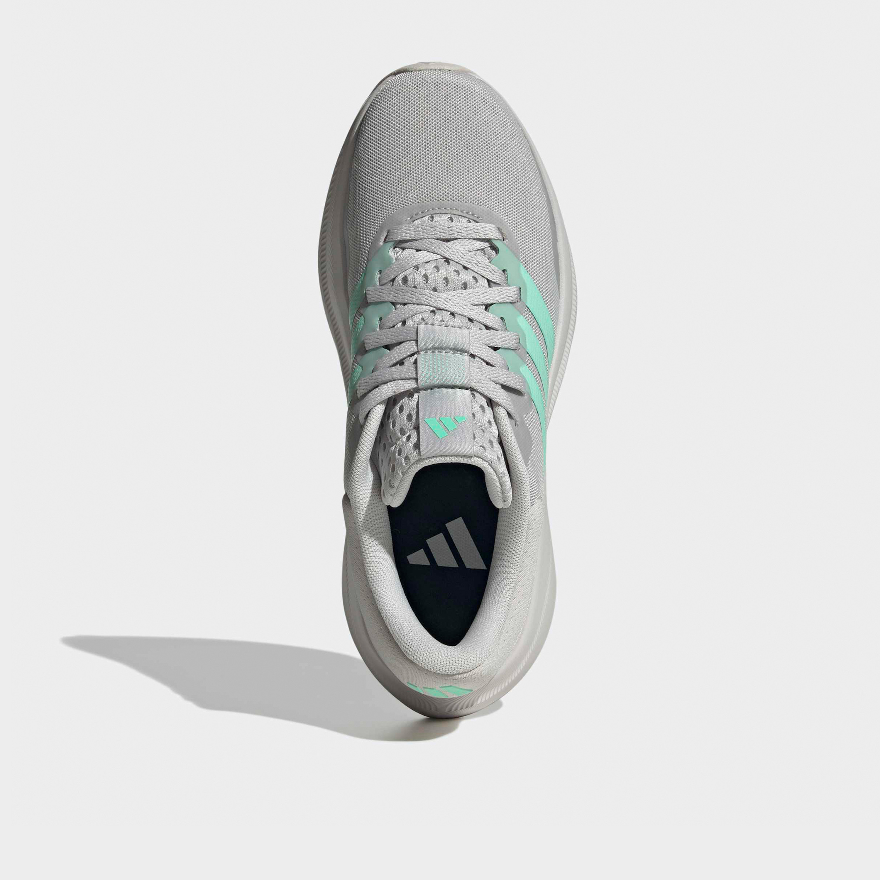 حذاء رياضي برباط إغلاق تريدموف للنساء من أديداس-sports-women-shoes-image-3