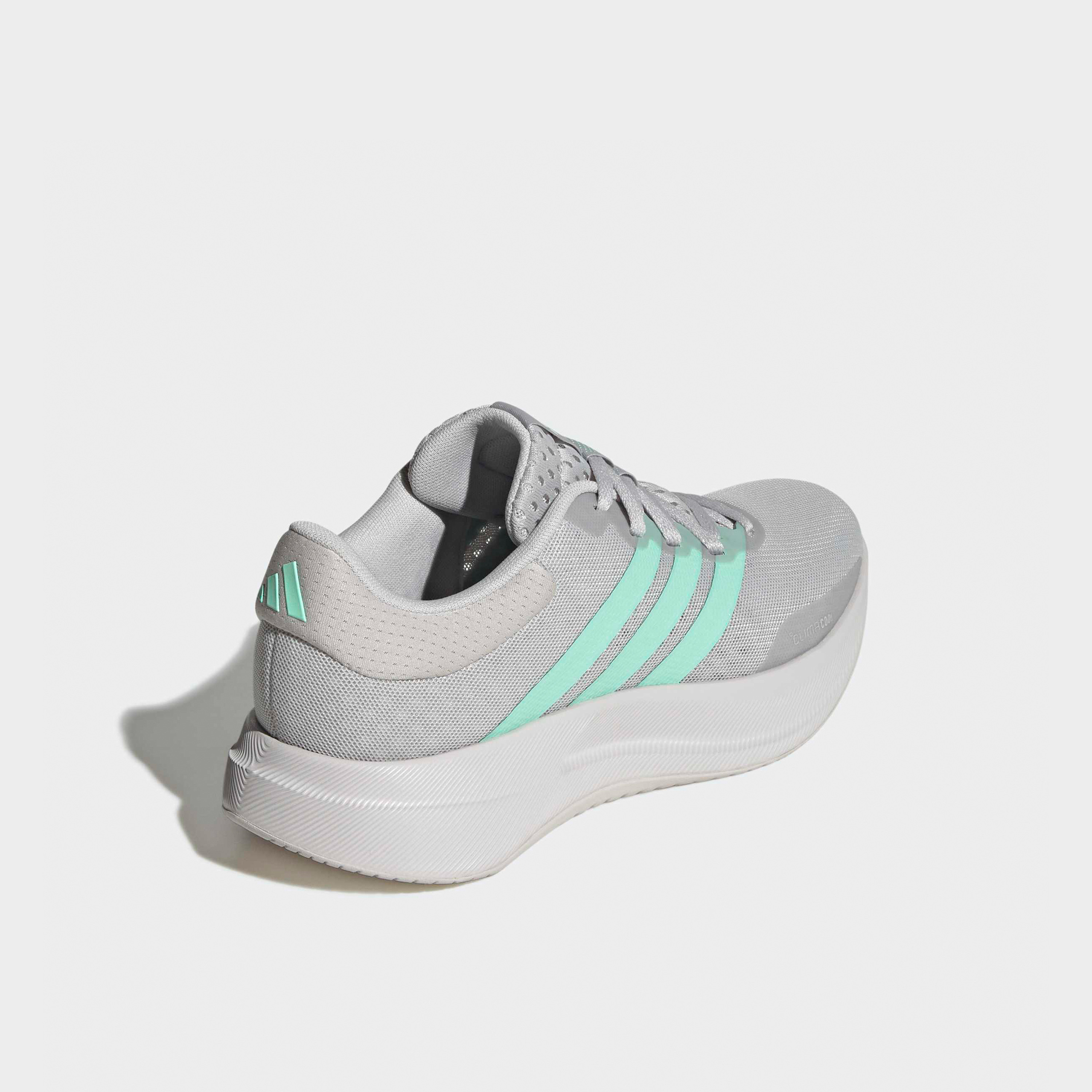 حذاء رياضي برباط إغلاق تريدموف للنساء من أديداس-sports-women-shoes-image-7