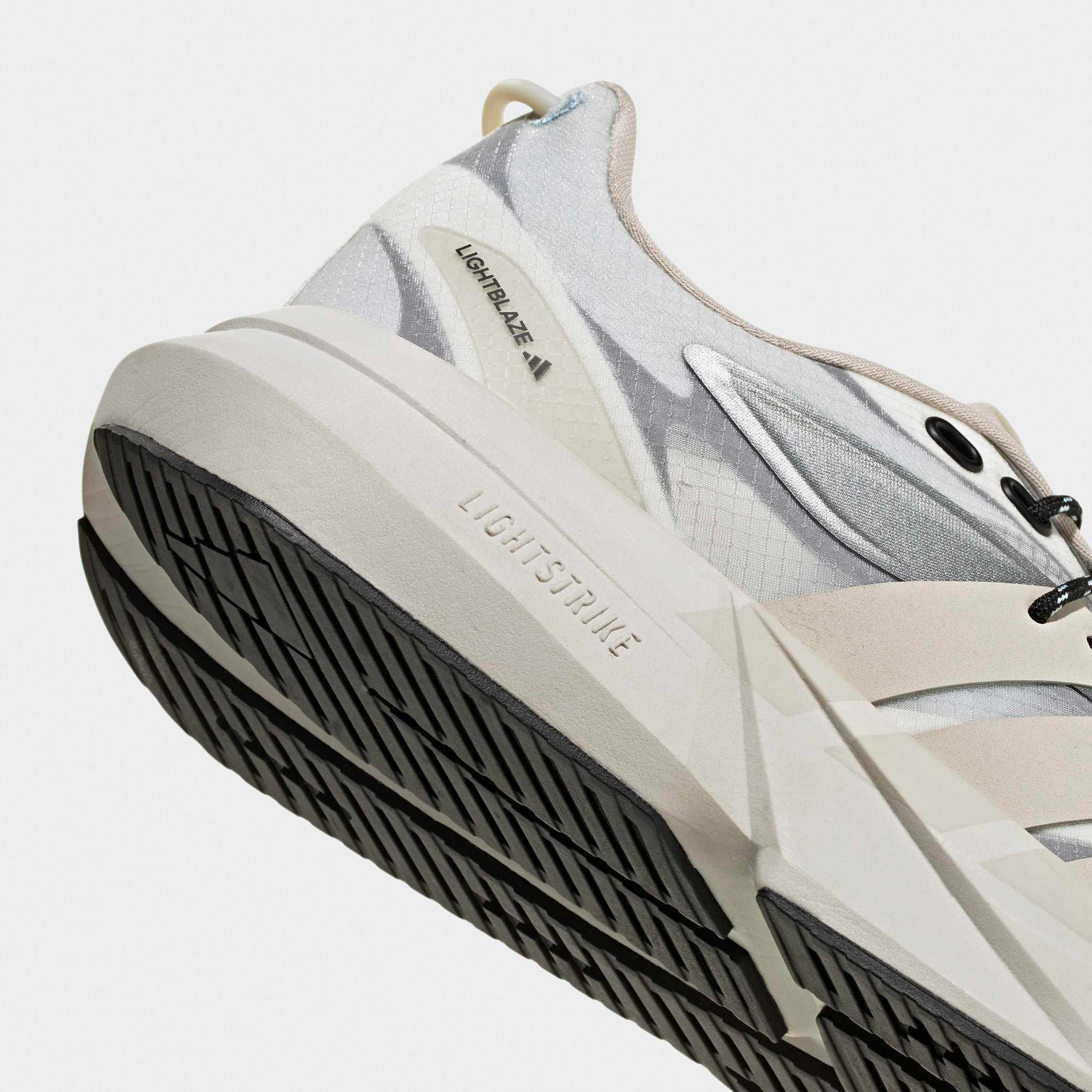 حذاء سنيكرز للنساء لايت بليز بقفل حبل للإغلاق من أديداس-women-shoes-sneakers-image-6