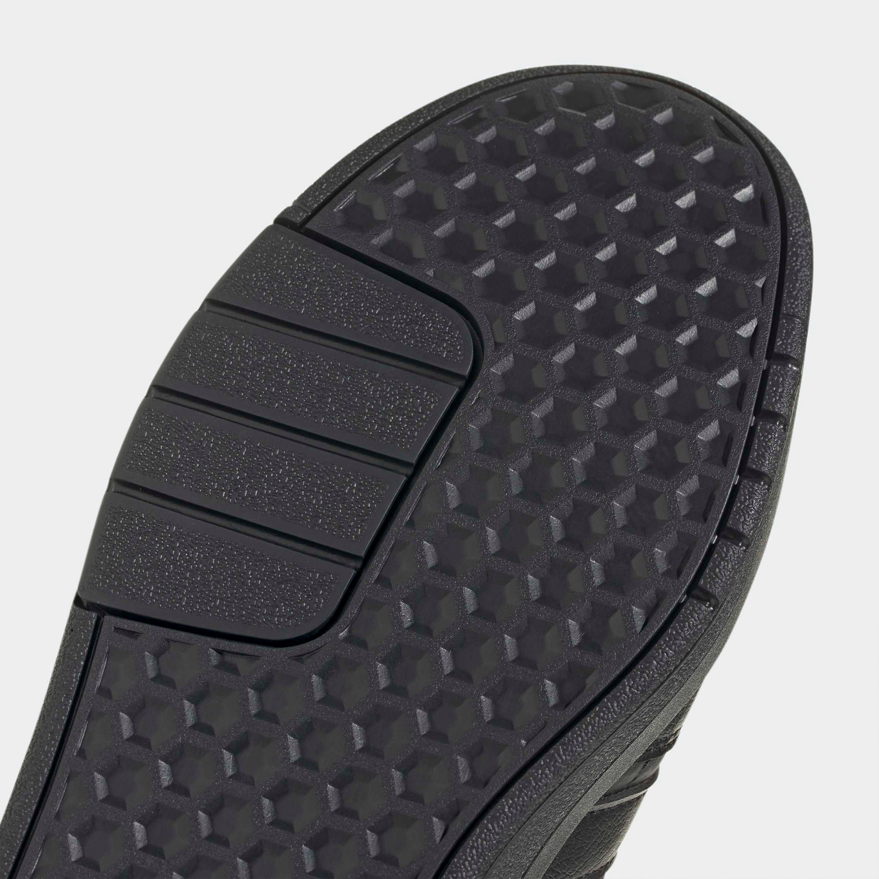 Adidas Men Courtwave Lace-Up Ankle Sneakers-men-shoes-sneakers-image-5