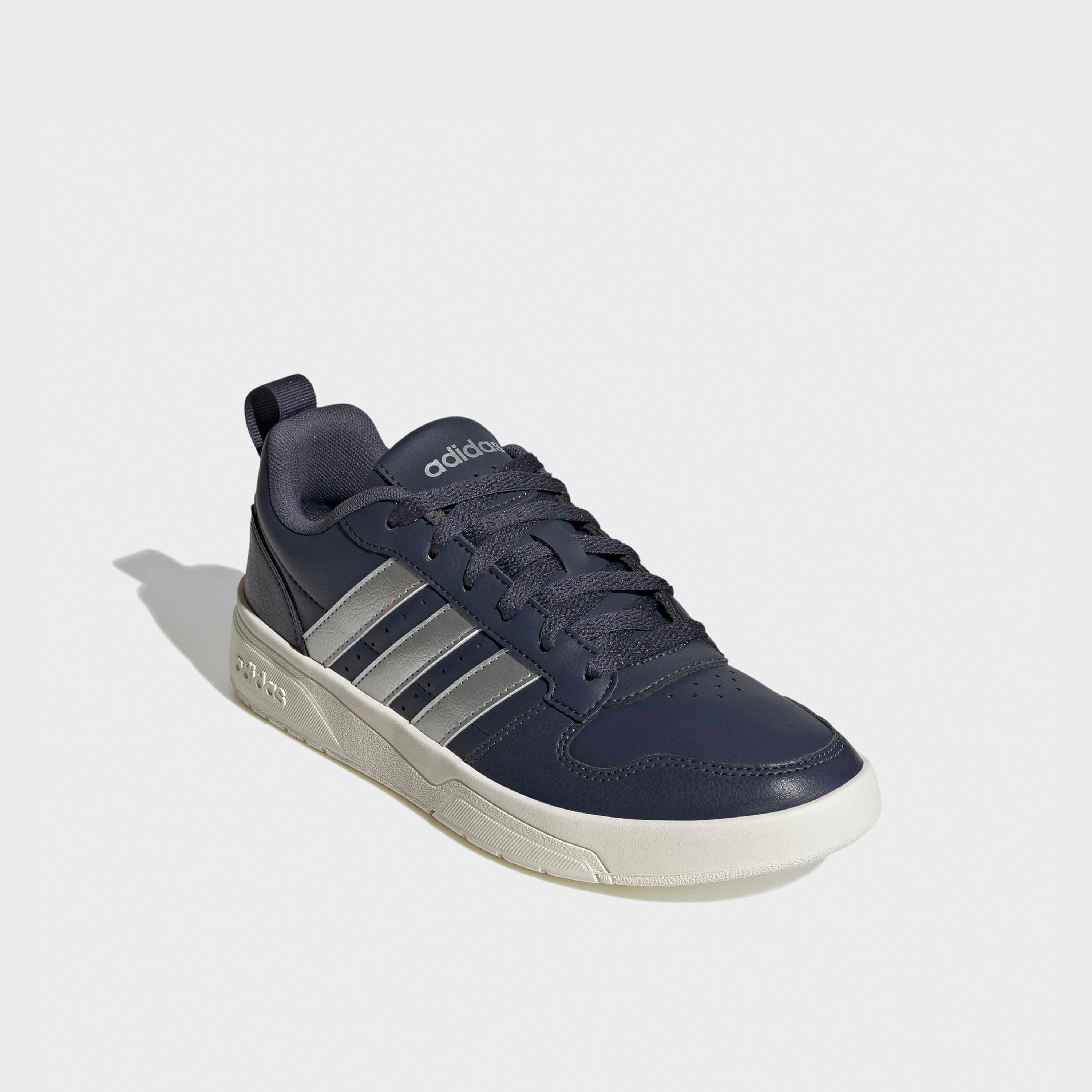 حذاء سنيكرز كاحل مخطط برباط كورتويف للنساء من أديداس-women-shoes-sneakers-image-1