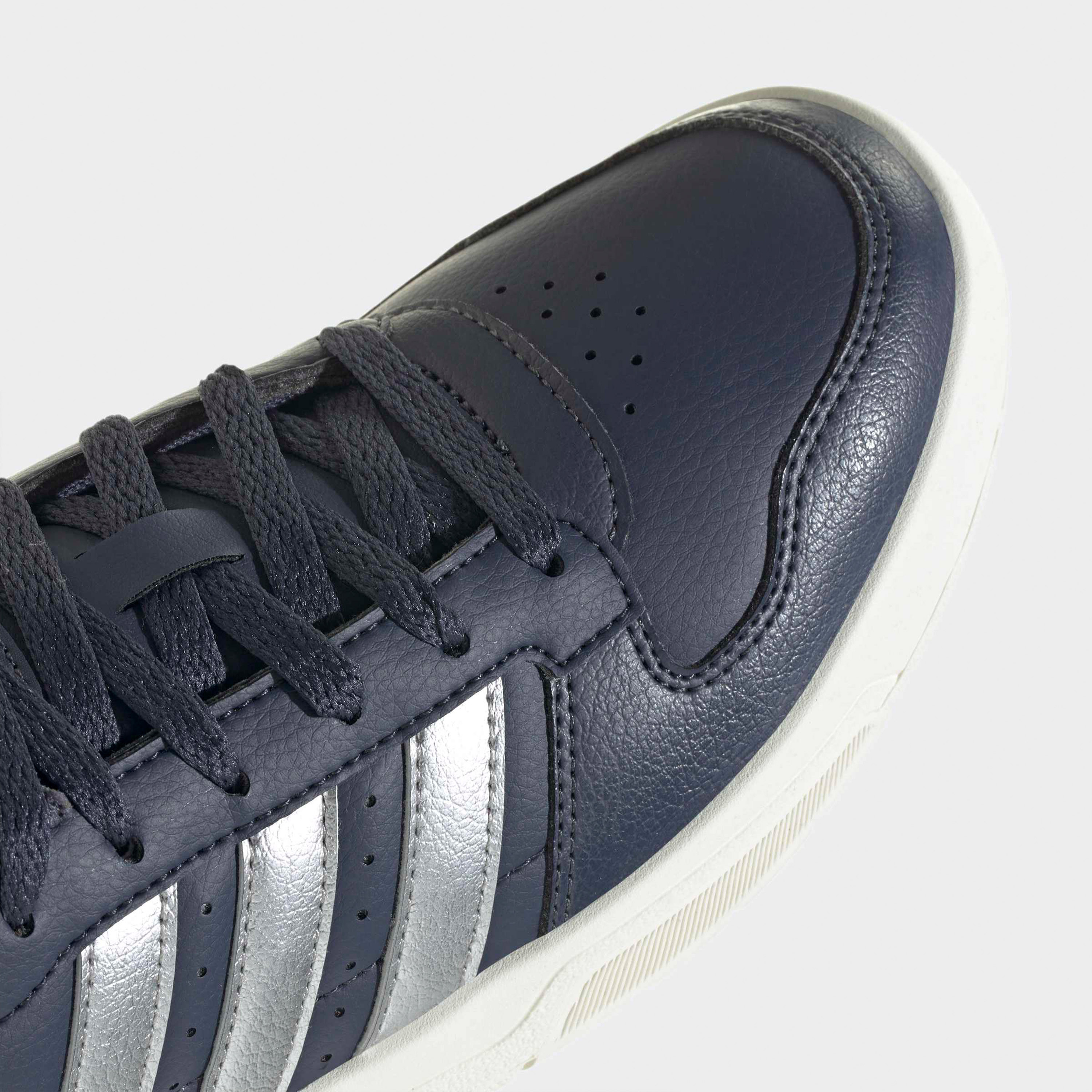 حذاء سنيكرز كاحل مخطط برباط كورتويف للنساء من أديداس-women-shoes-sneakers-image-5