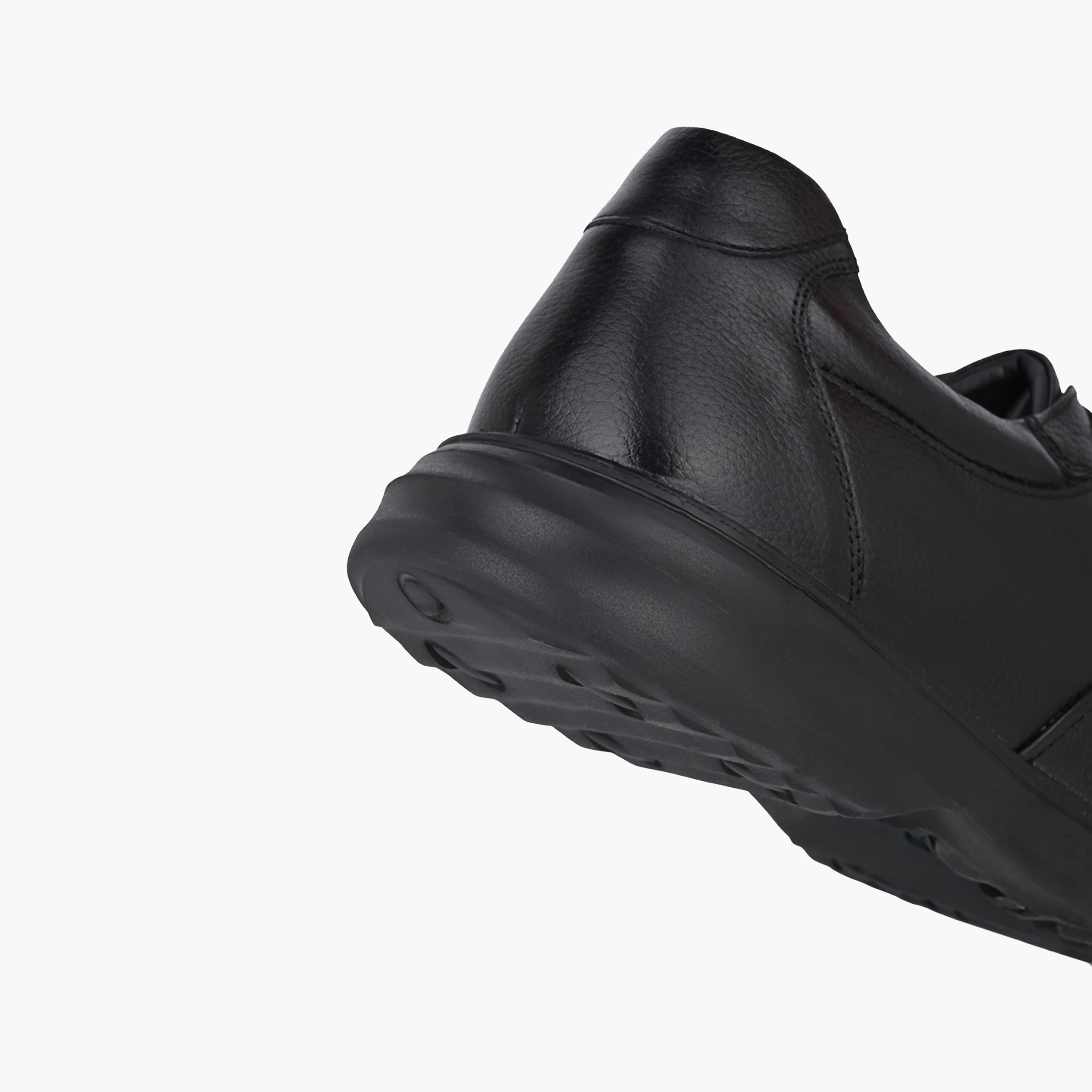 حذاء ديربي برباط إغلاق للرجال من إل بي إل من شوإكسبريس-men-shoes-formalshoes-image-5