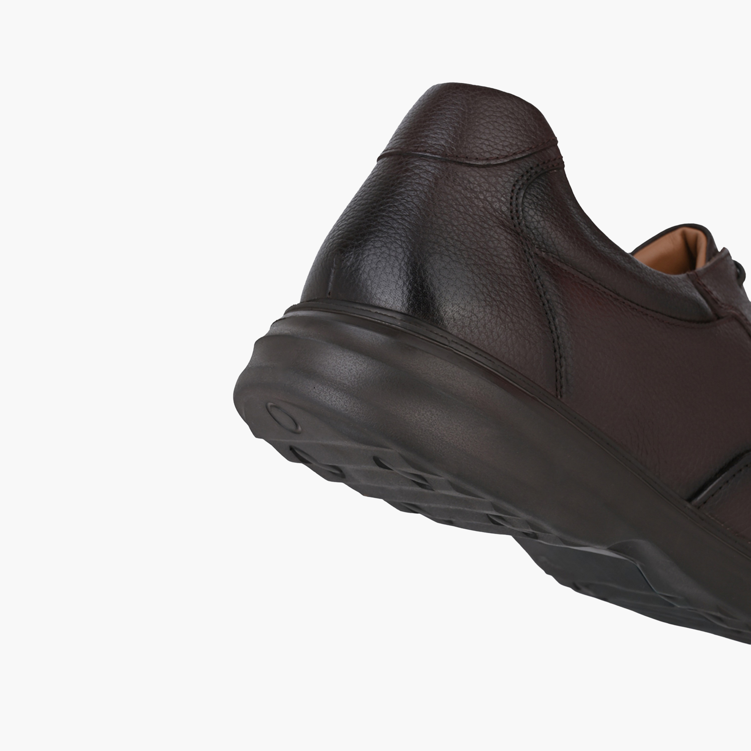 حذاء ديربي برباط إغلاق للرجال من إل بي إل من شوإكسبريس-men-shoes-formalshoes-image-5